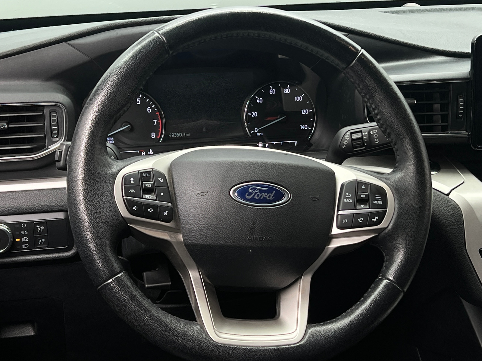 Thumbnail: 2021 Ford Explorer - 4