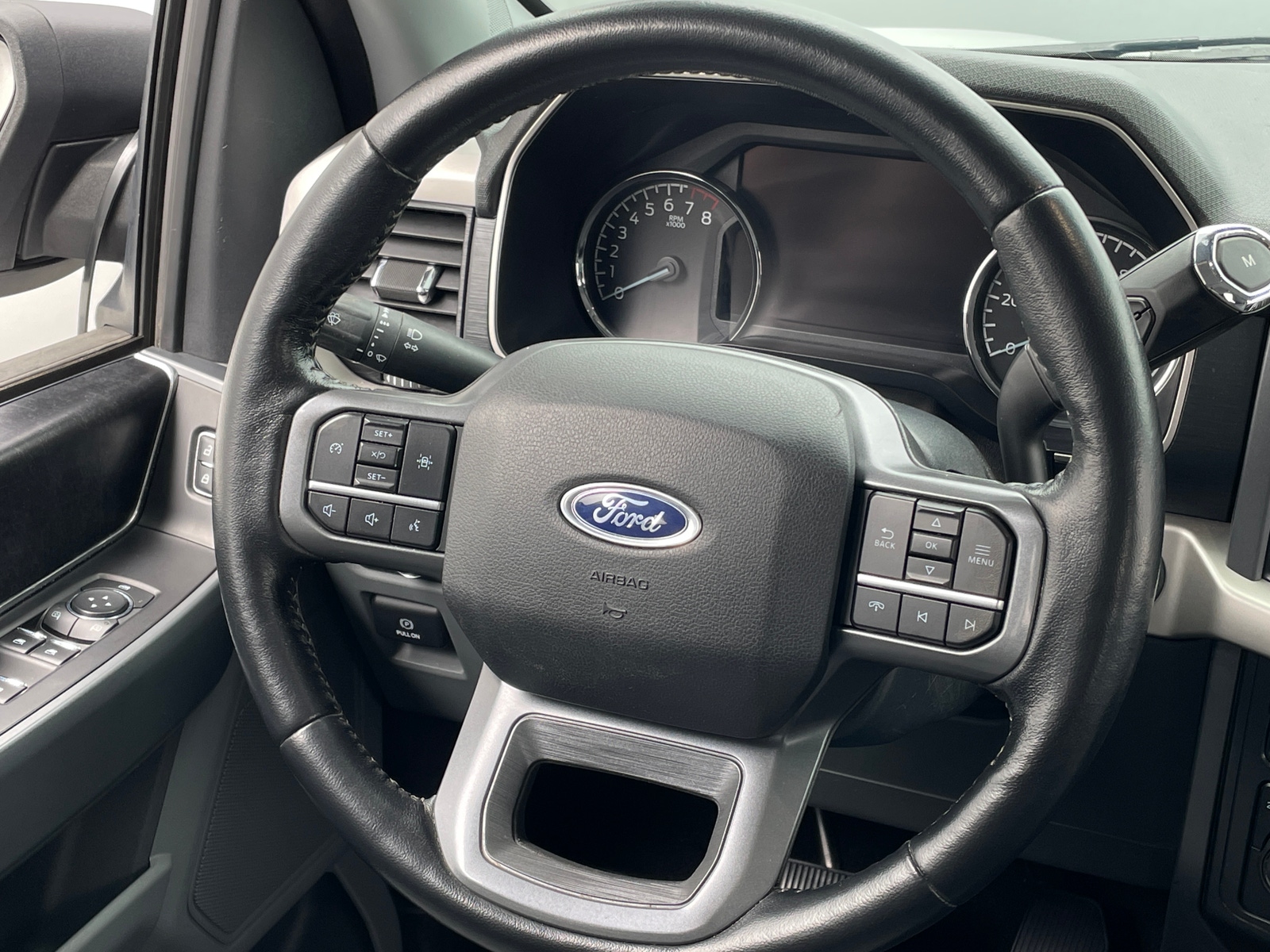 Thumbnail: 2021 Ford Econoline - 5