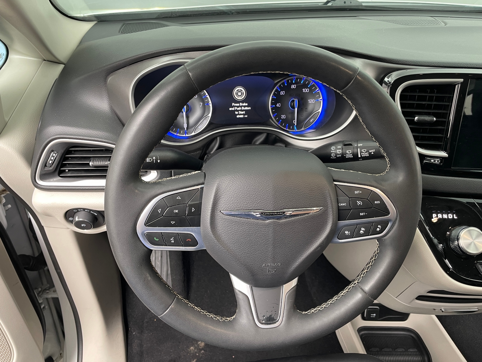Thumbnail: 2024 Chrysler Pacifica - 4