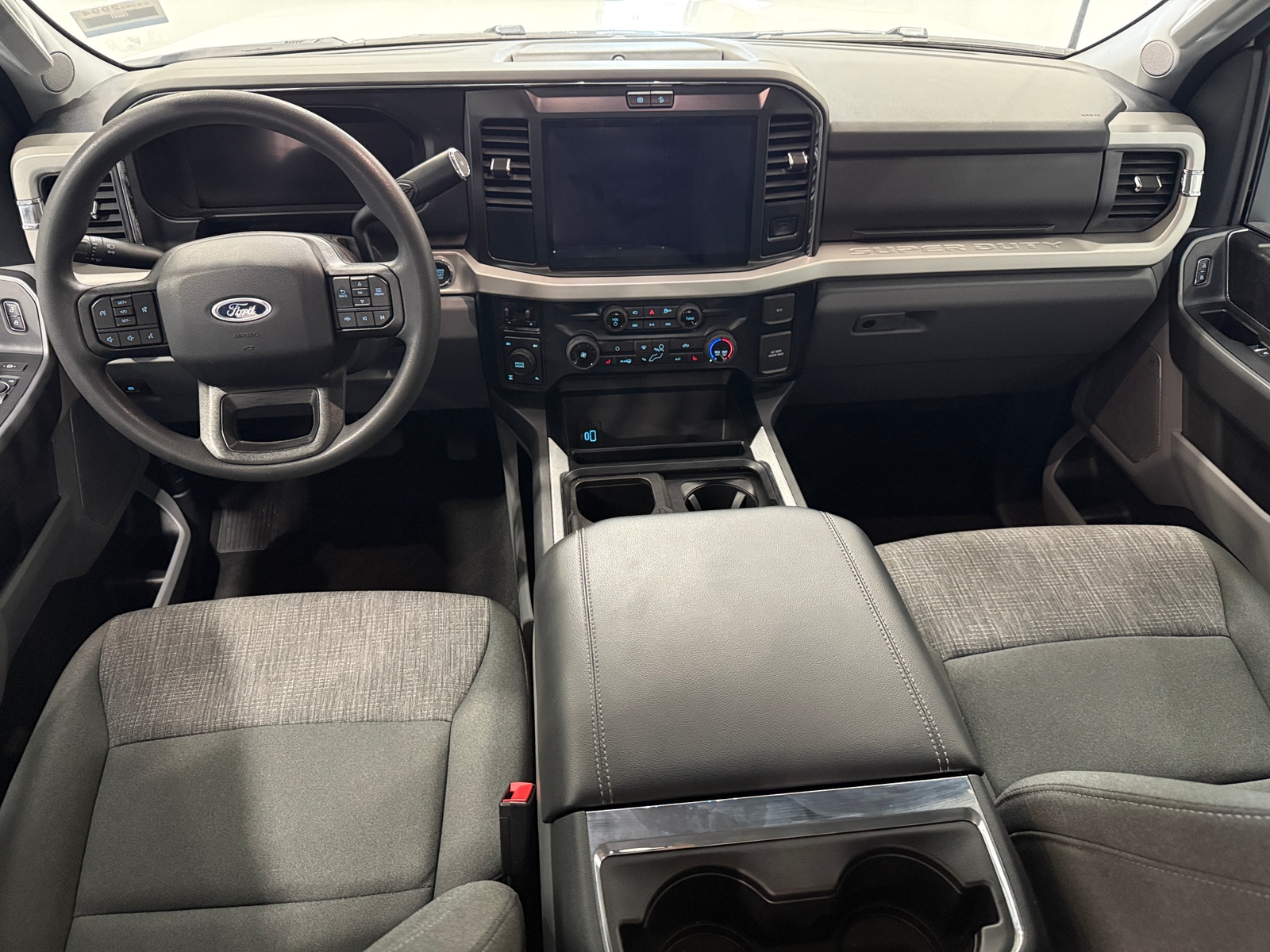Thumbnail: 2025 Ford Econoline - 3