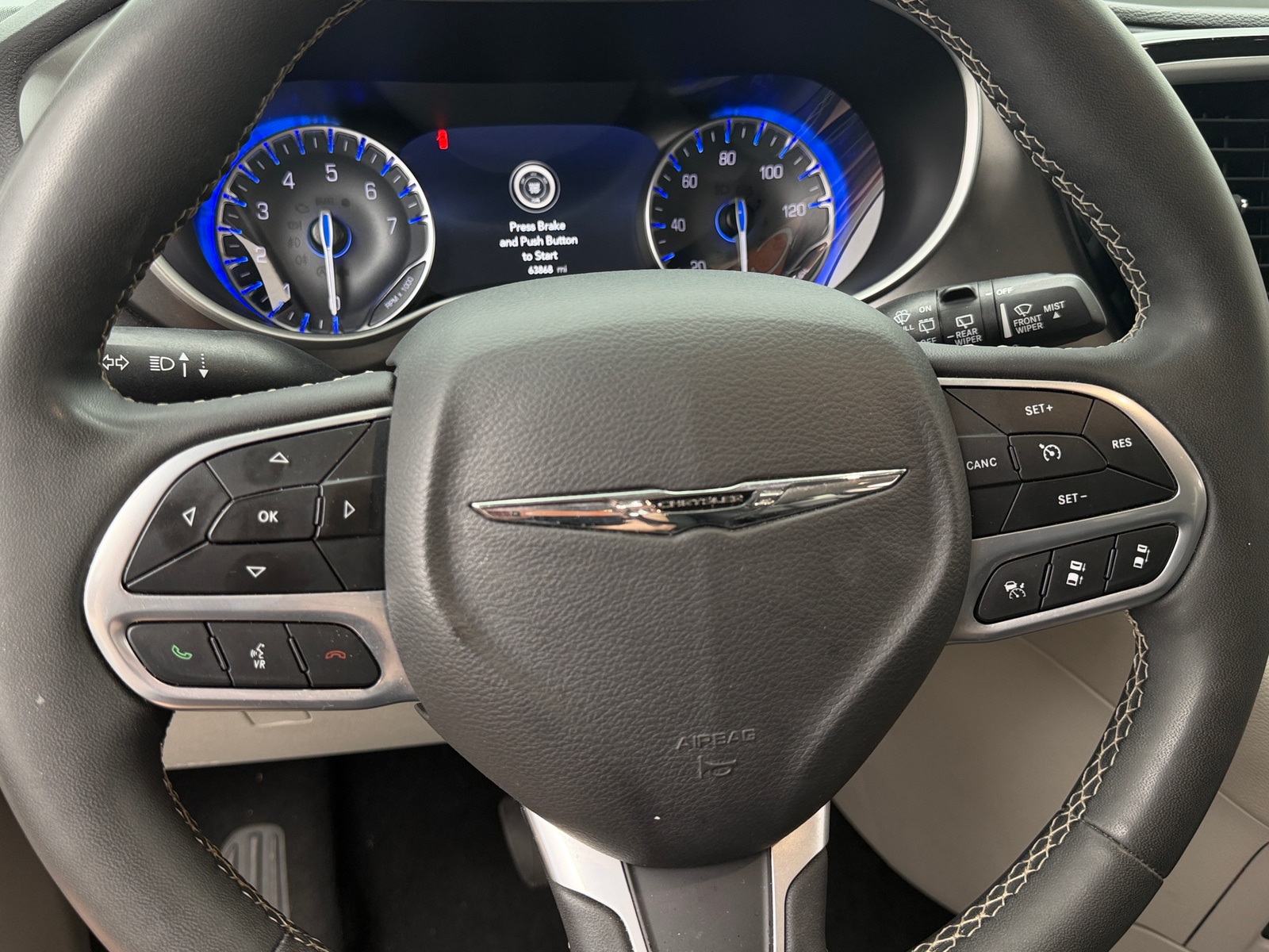 Thumbnail: 2024 Chrysler Pacifica - 4