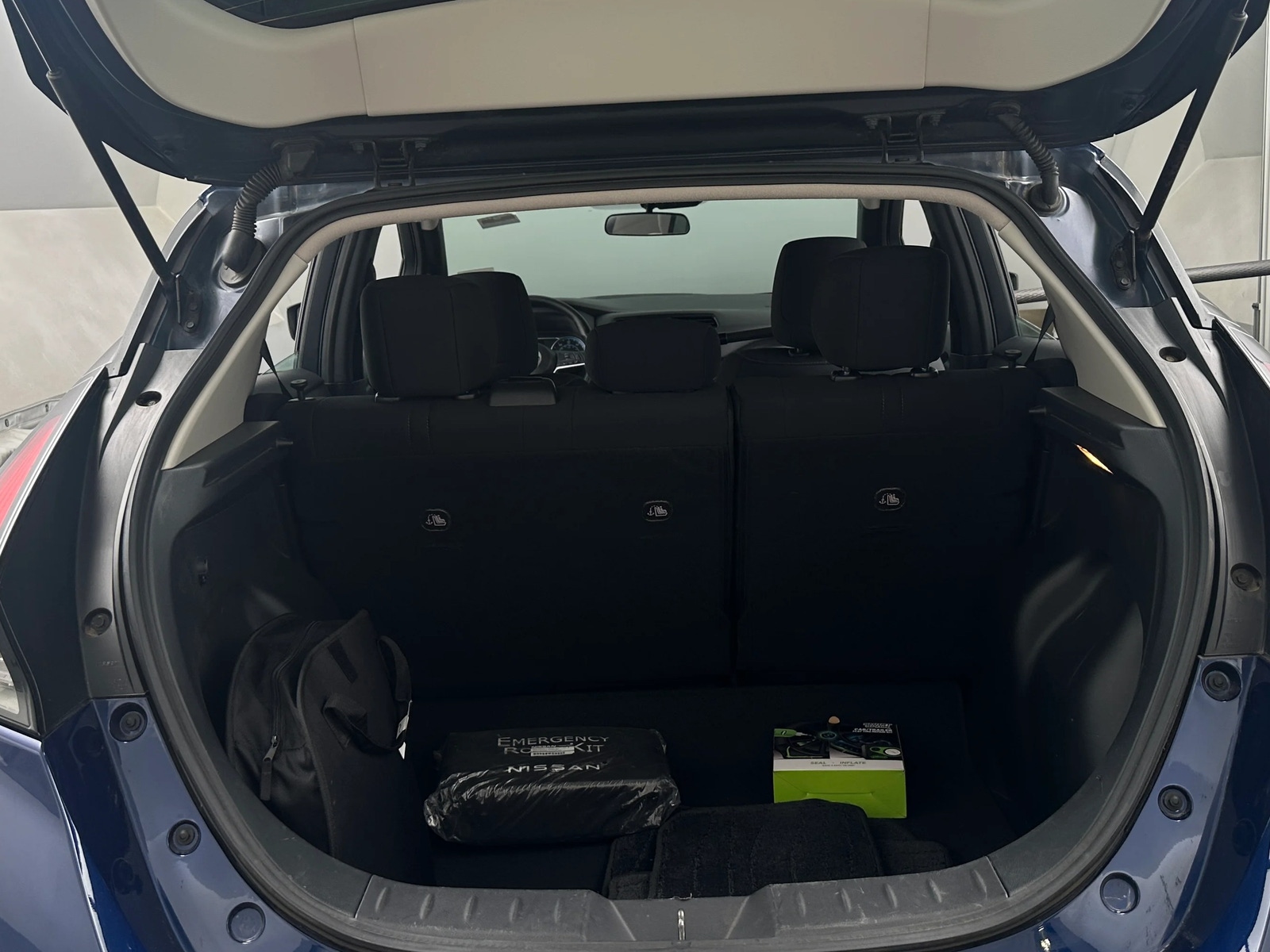 Thumbnail: 2025 Nissan Leaf - 7