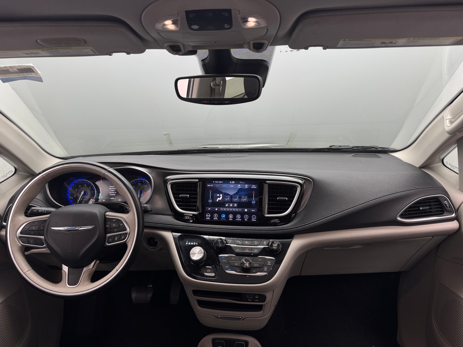 Thumbnail: 2019 Chrysler Pacifica - 2