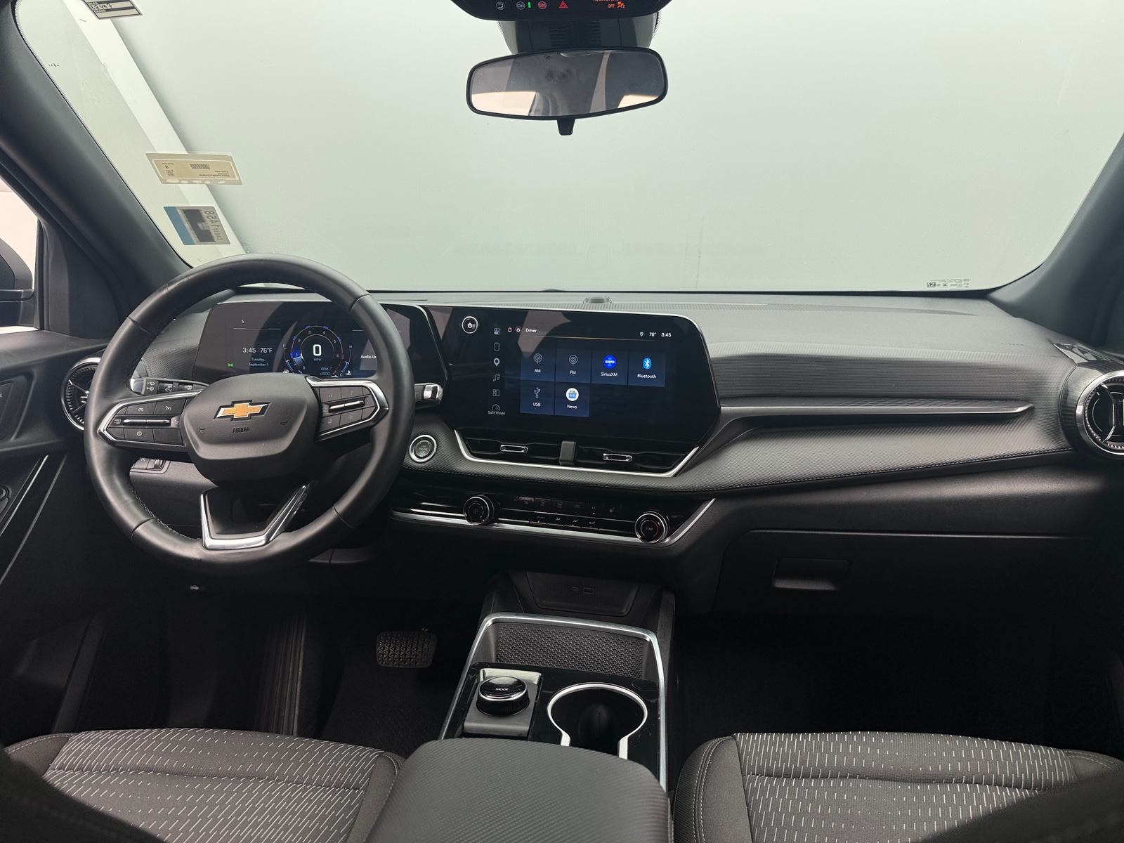 Thumbnail: 2026 Chevrolet Equinox - 3