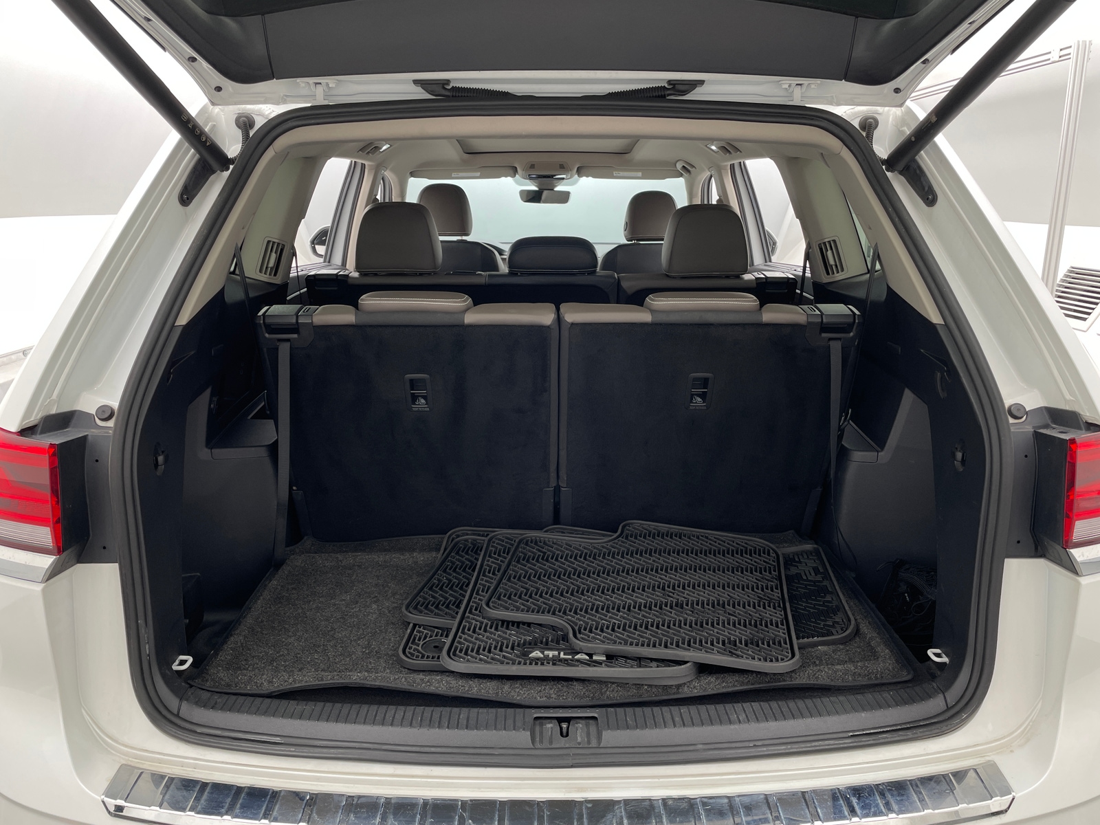 Thumbnail: 2024 Volkswagen Atlas - 7
