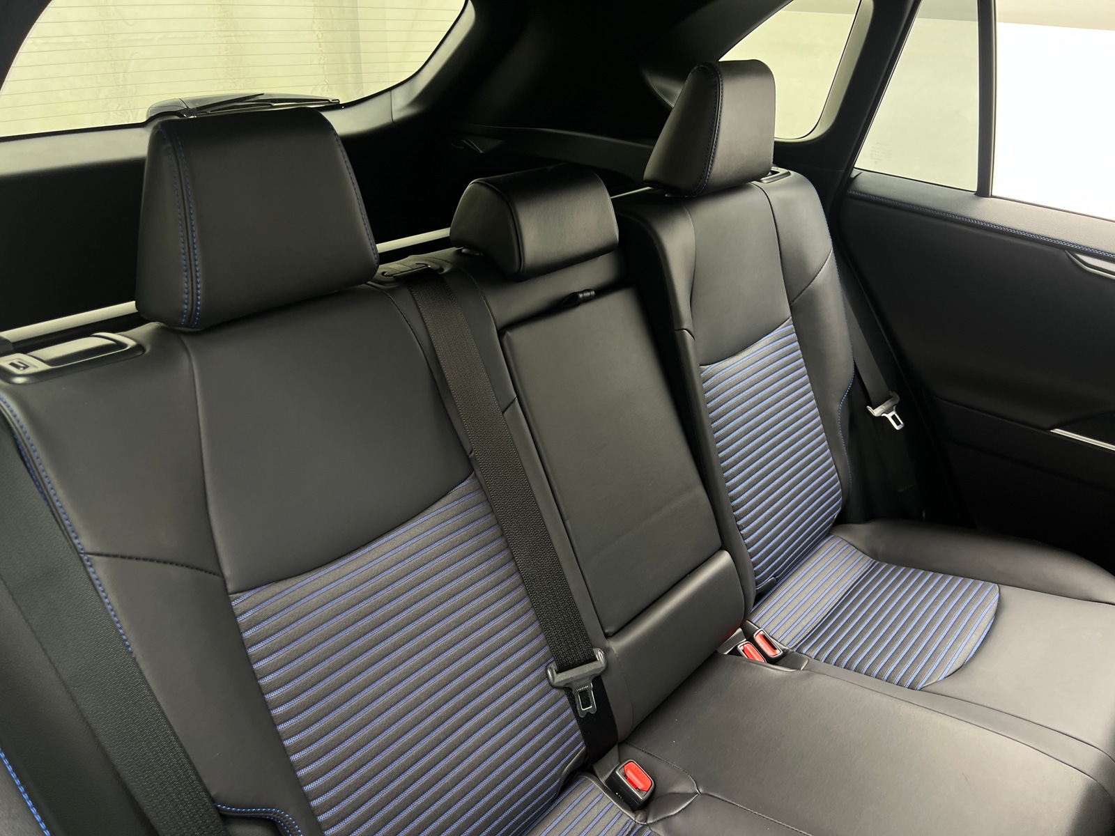 Thumbnail: 2024 Toyota RAV4 - 6