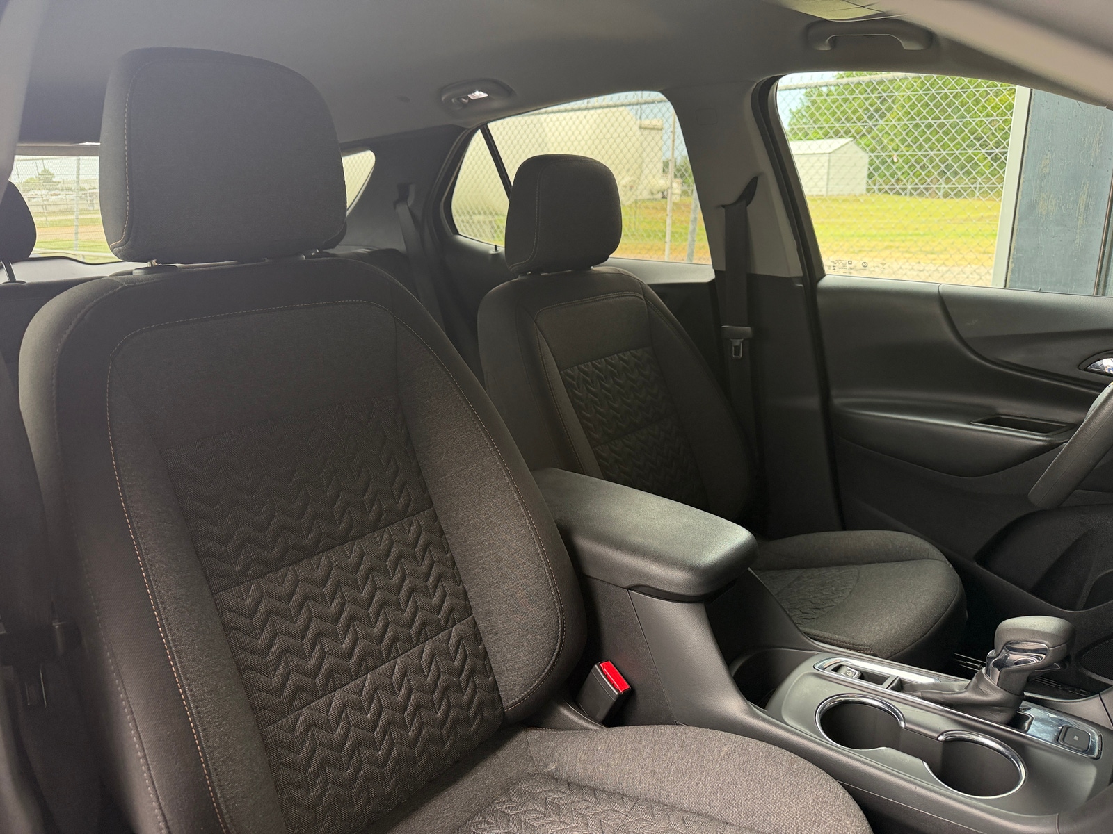 Thumbnail: 2023 Chevrolet Equinox - 2