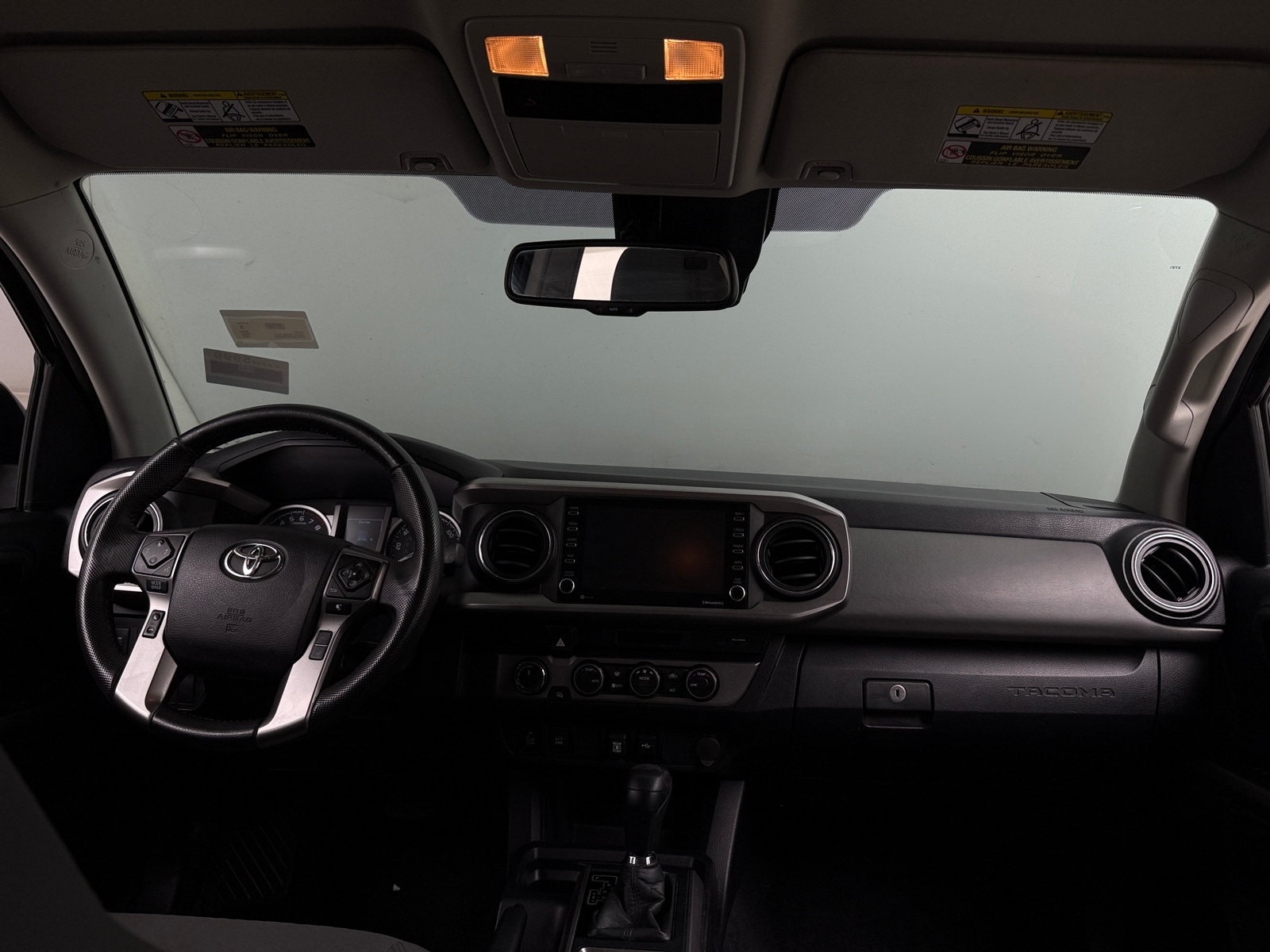 Thumbnail: 2022 Toyota Tacoma - 3