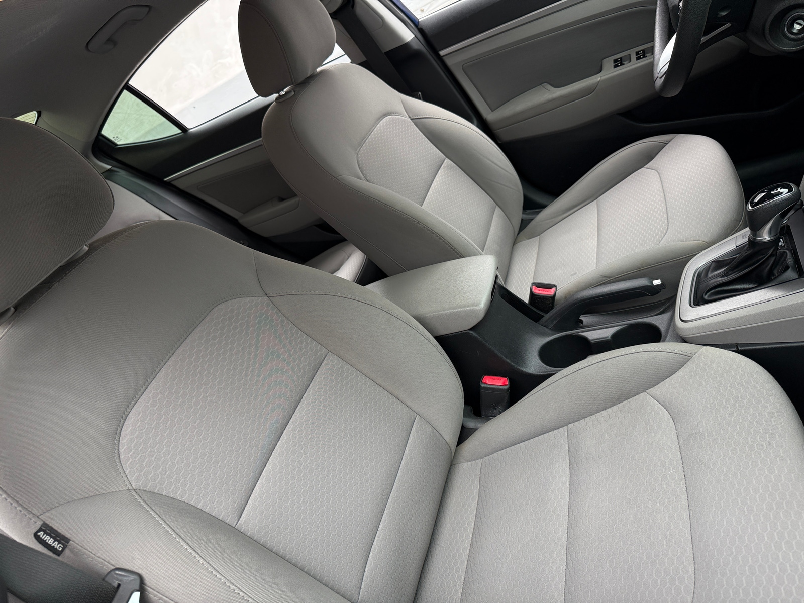 Thumbnail: 2019 Hyundai Elantra - 2