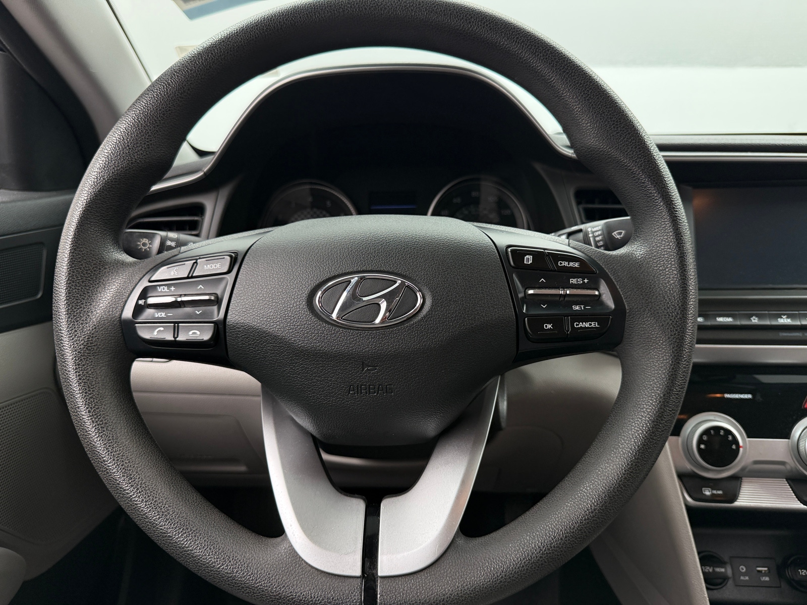 Thumbnail: 2019 Hyundai Elantra - 5