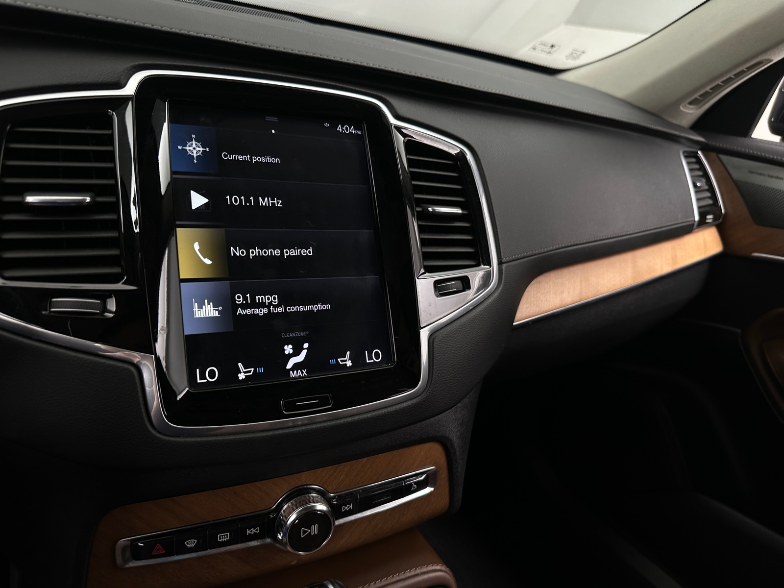 Thumbnail: 2019 Volvo XC90 - 4