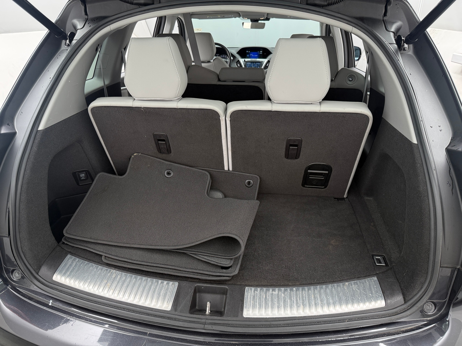 Thumbnail: 2016 Acura MDX - 6