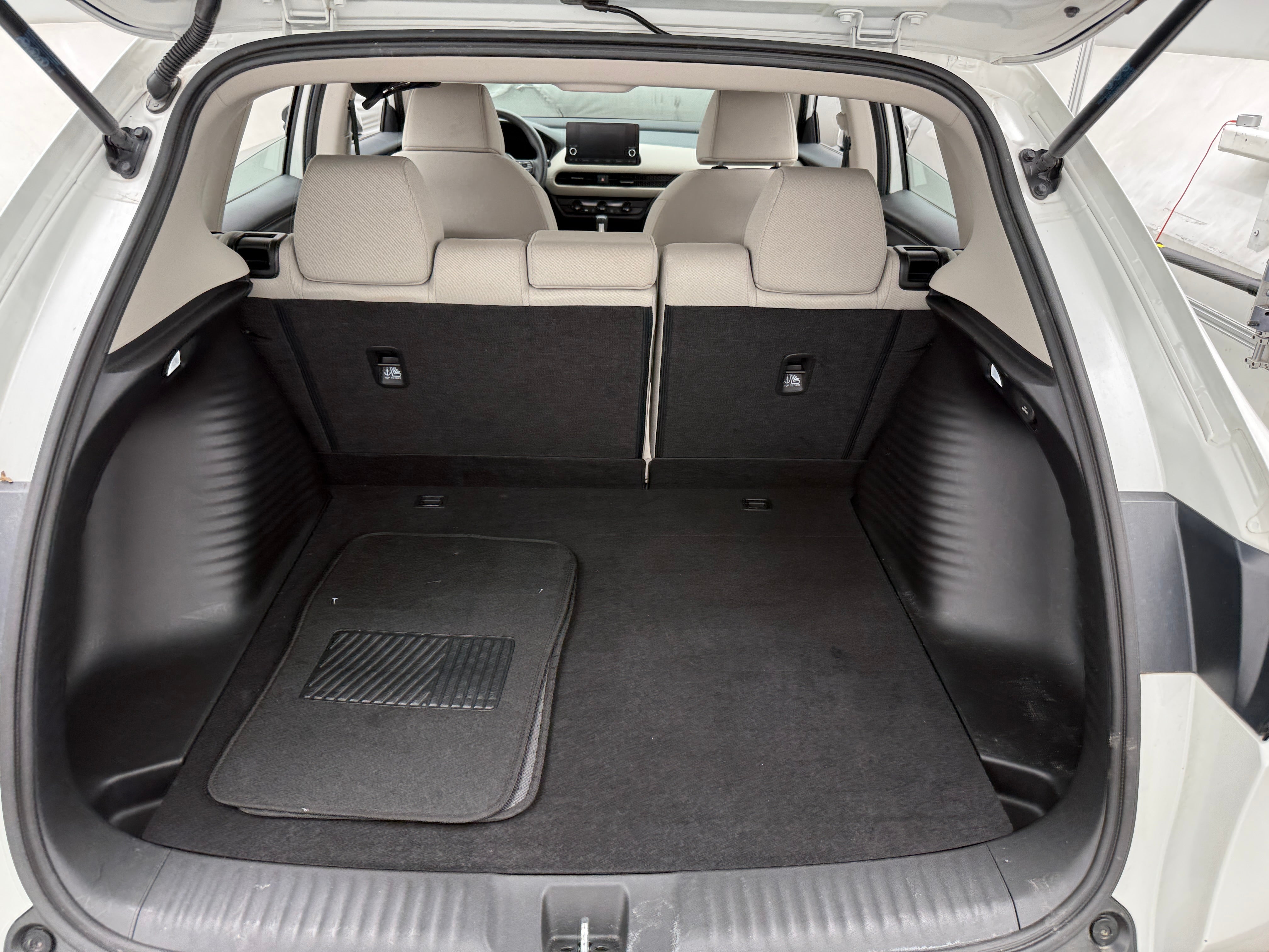 2023 Honda HR-V LX - Photo 4