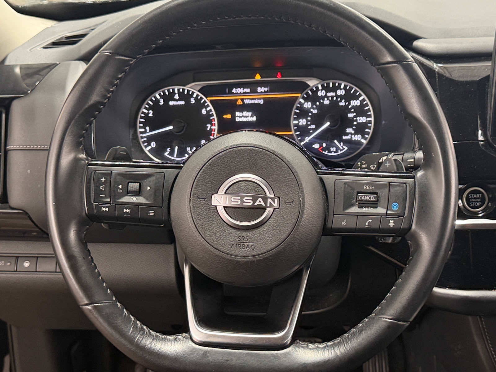 Thumbnail: 2023 Nissan Pathfinder - 5