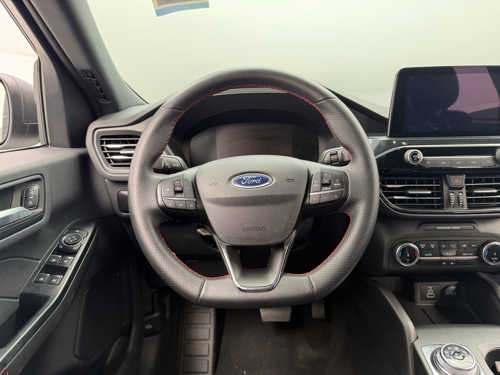 Thumbnail: 2025 Ford Escape - 5