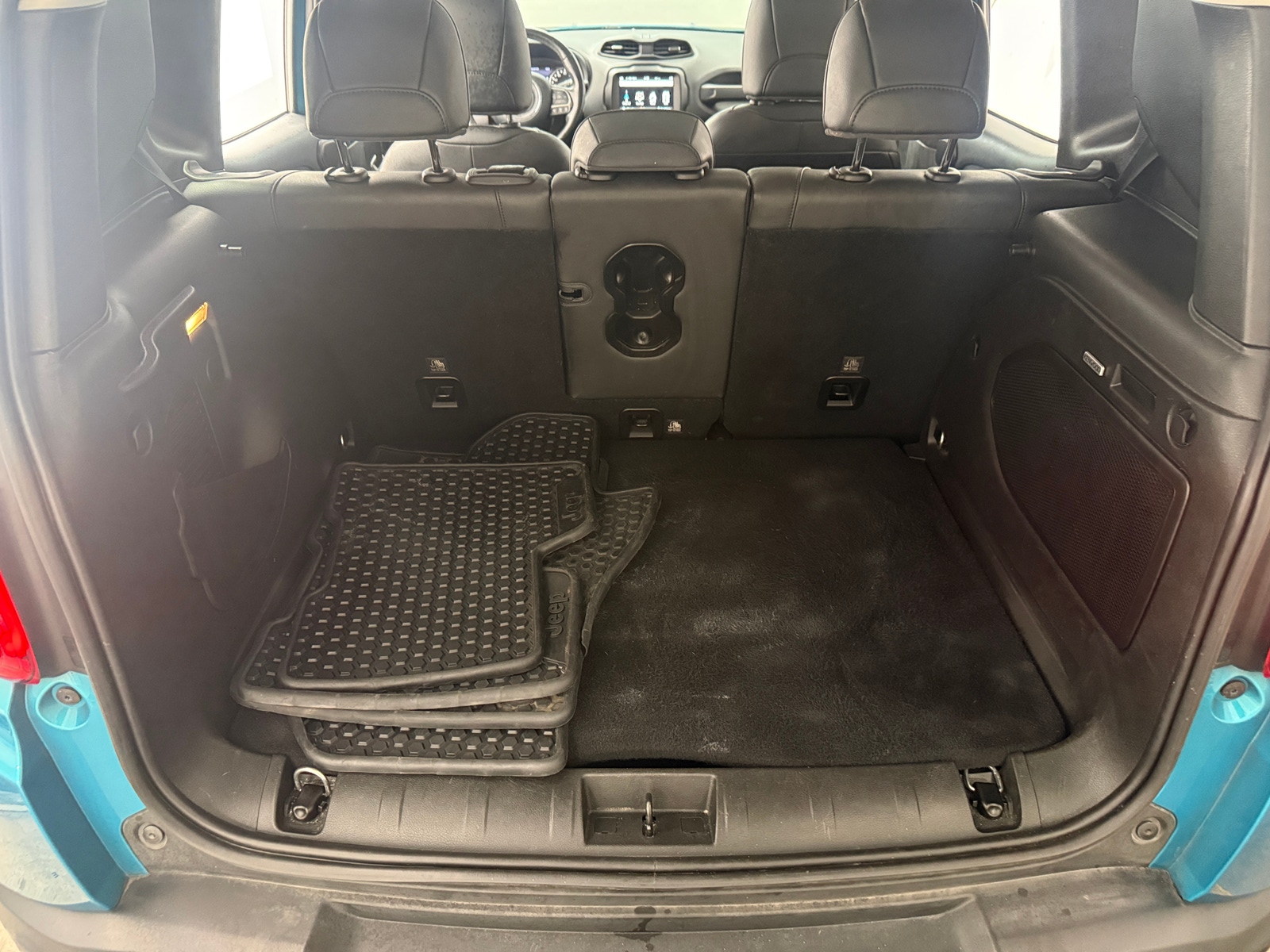 Thumbnail: 2021 Jeep Renegade - 6