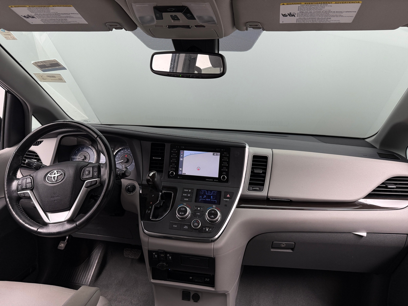 Thumbnail: 2019 Toyota Sienna - 2