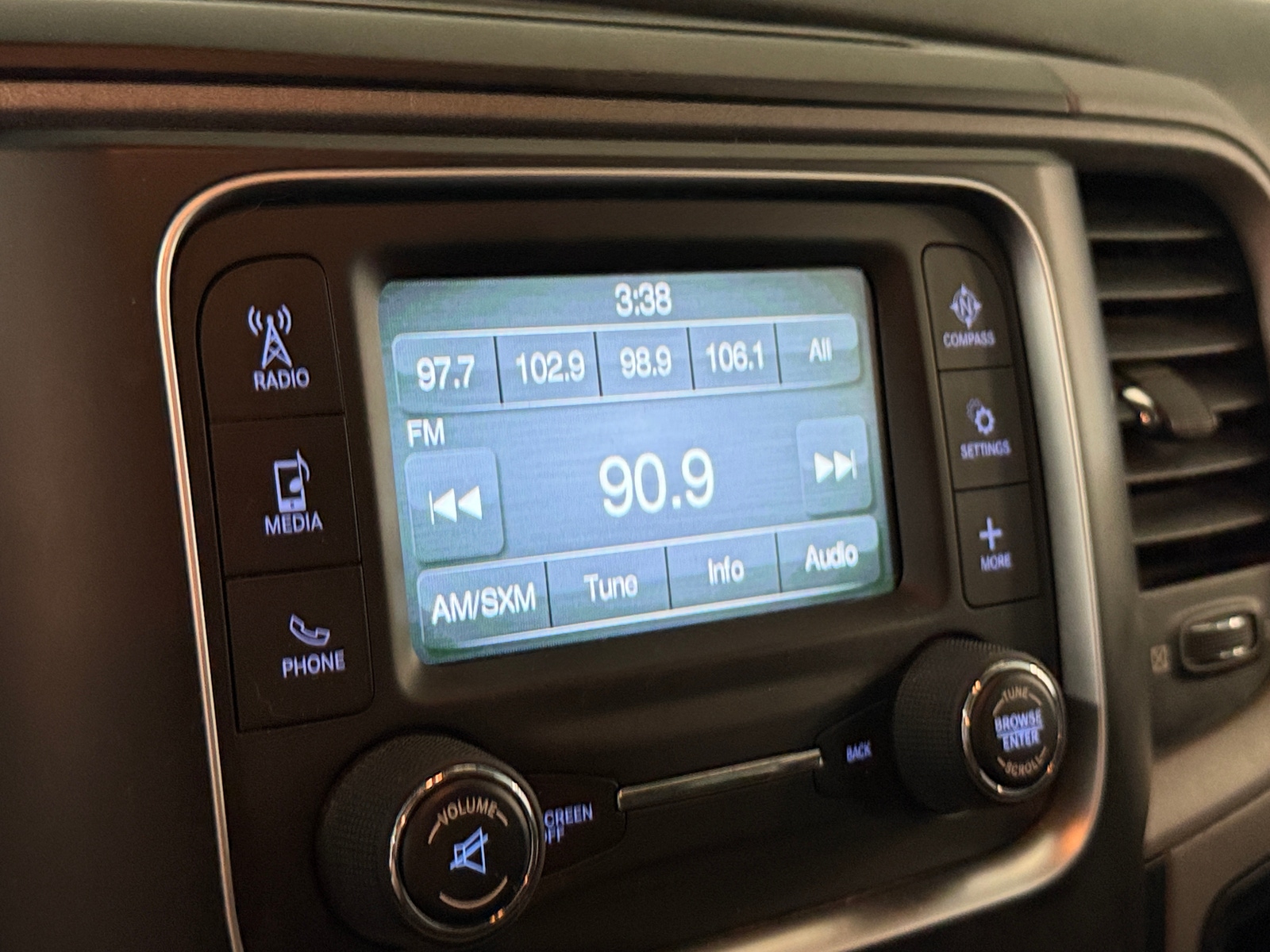 Thumbnail: 2017 RAM 1500 - 4
