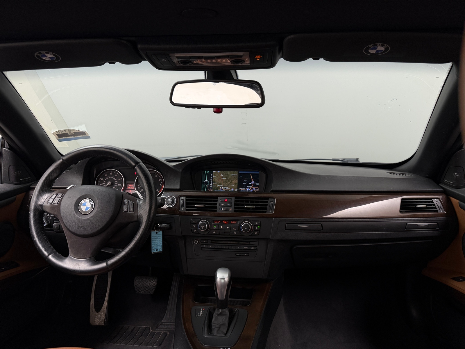 Thumbnail: 2011 BMW 3 Series - 2