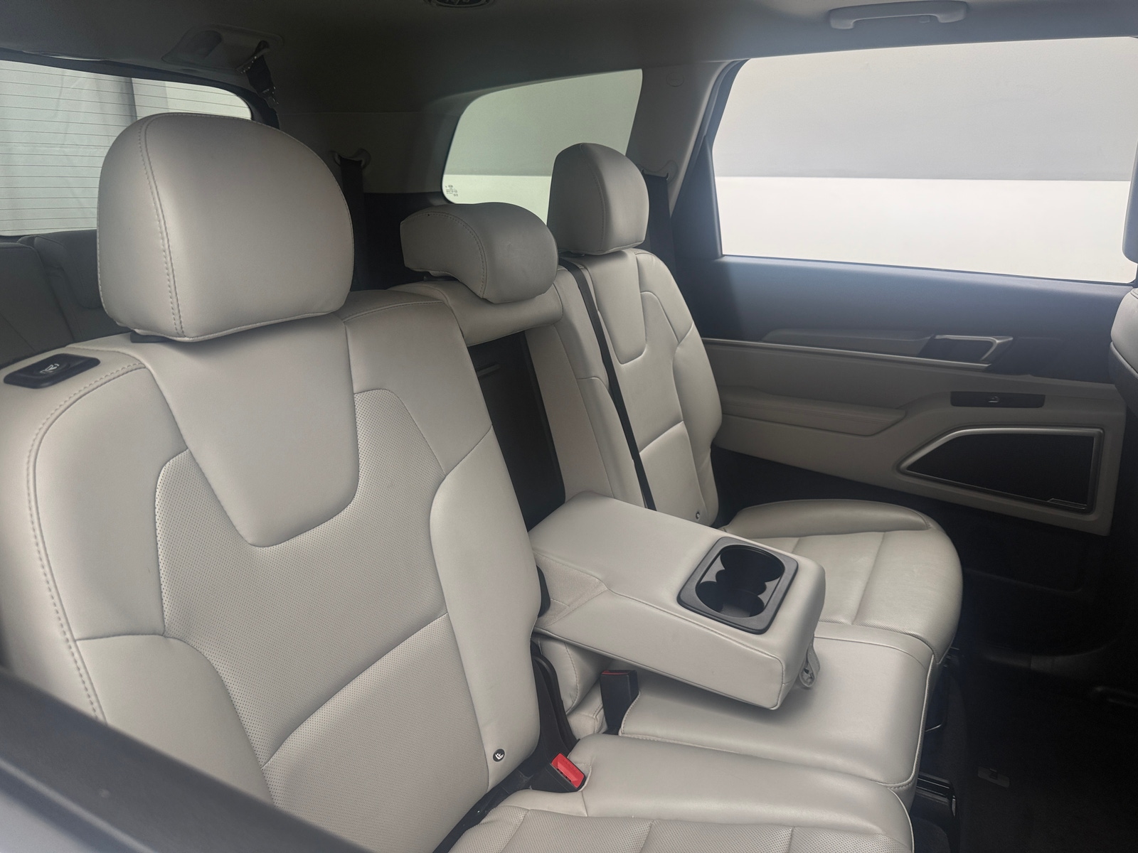 Thumbnail: 2020 Kia Telluride - 5