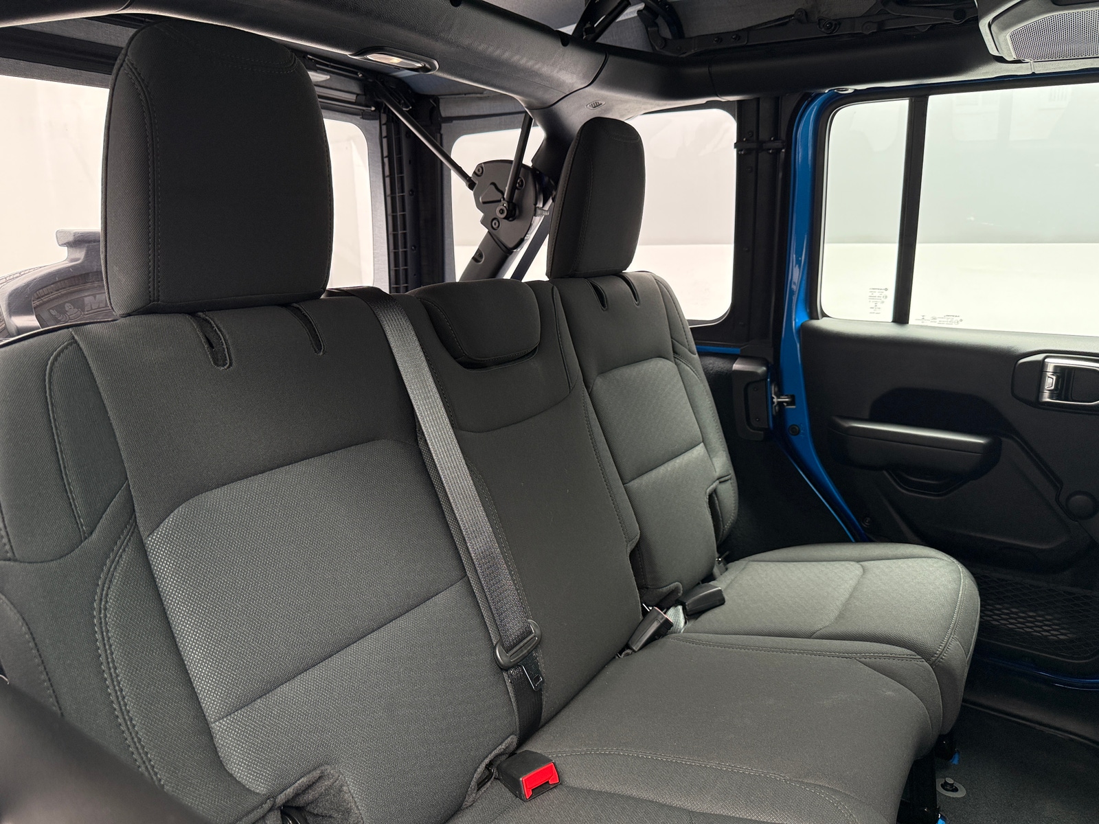 Thumbnail: 2022 Jeep Wrangler - 6