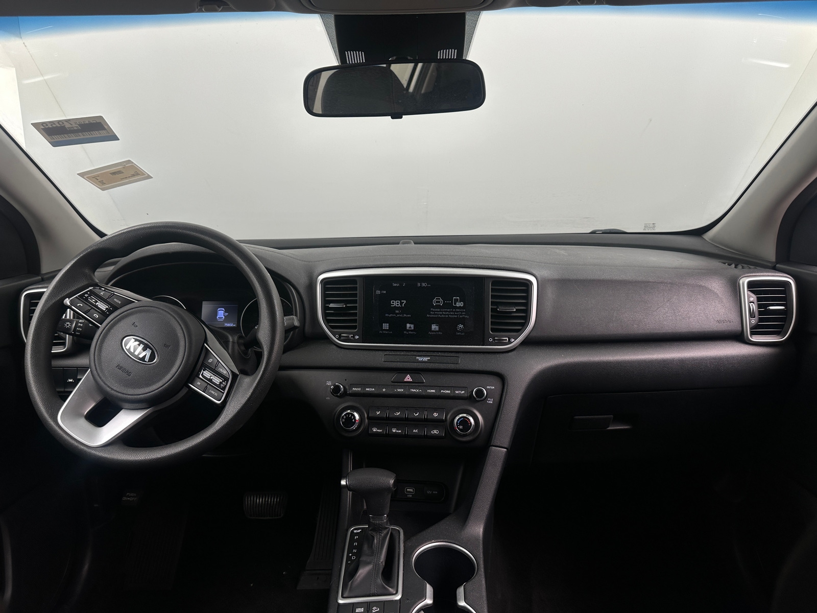Thumbnail: 2020 Kia Sportage - 3