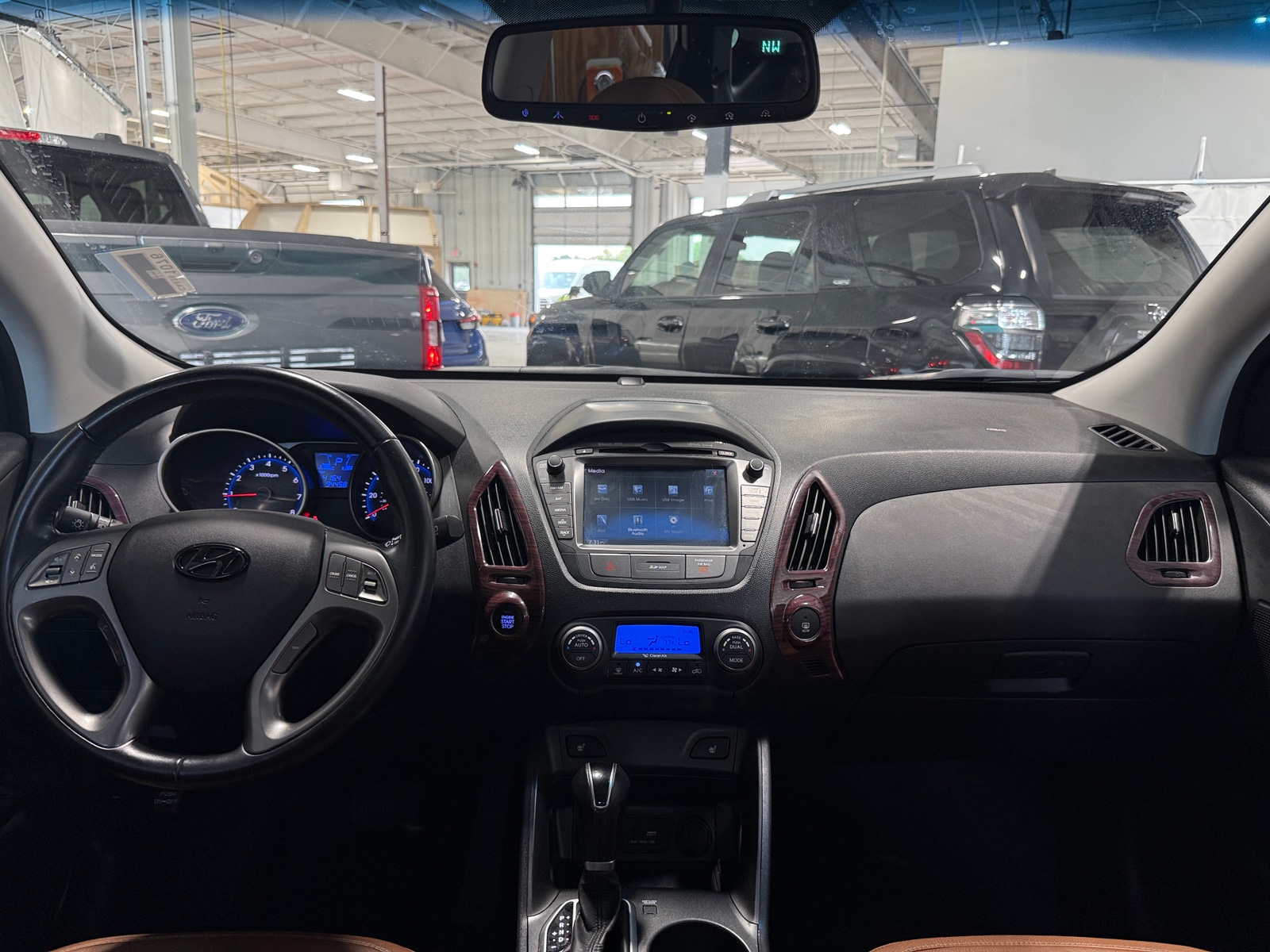 Thumbnail: 2015 Hyundai Tucson - 2