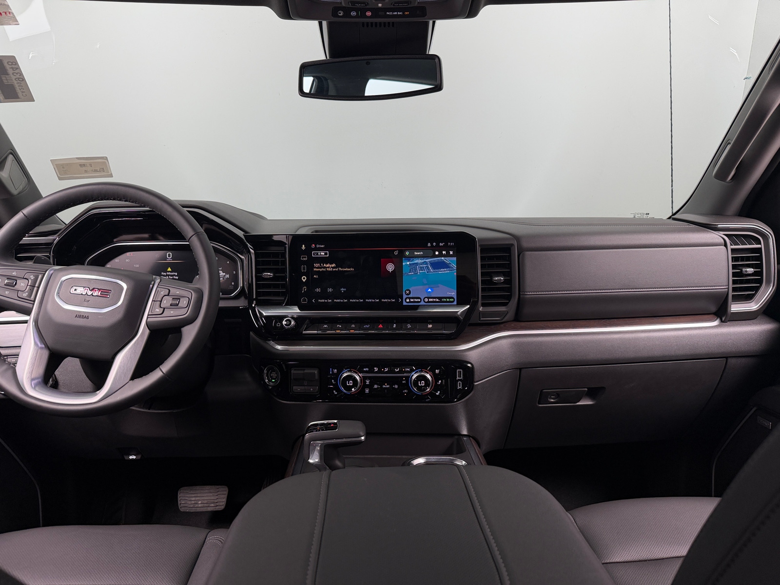 Thumbnail: 2026 GMC Sierra 1500 - 2