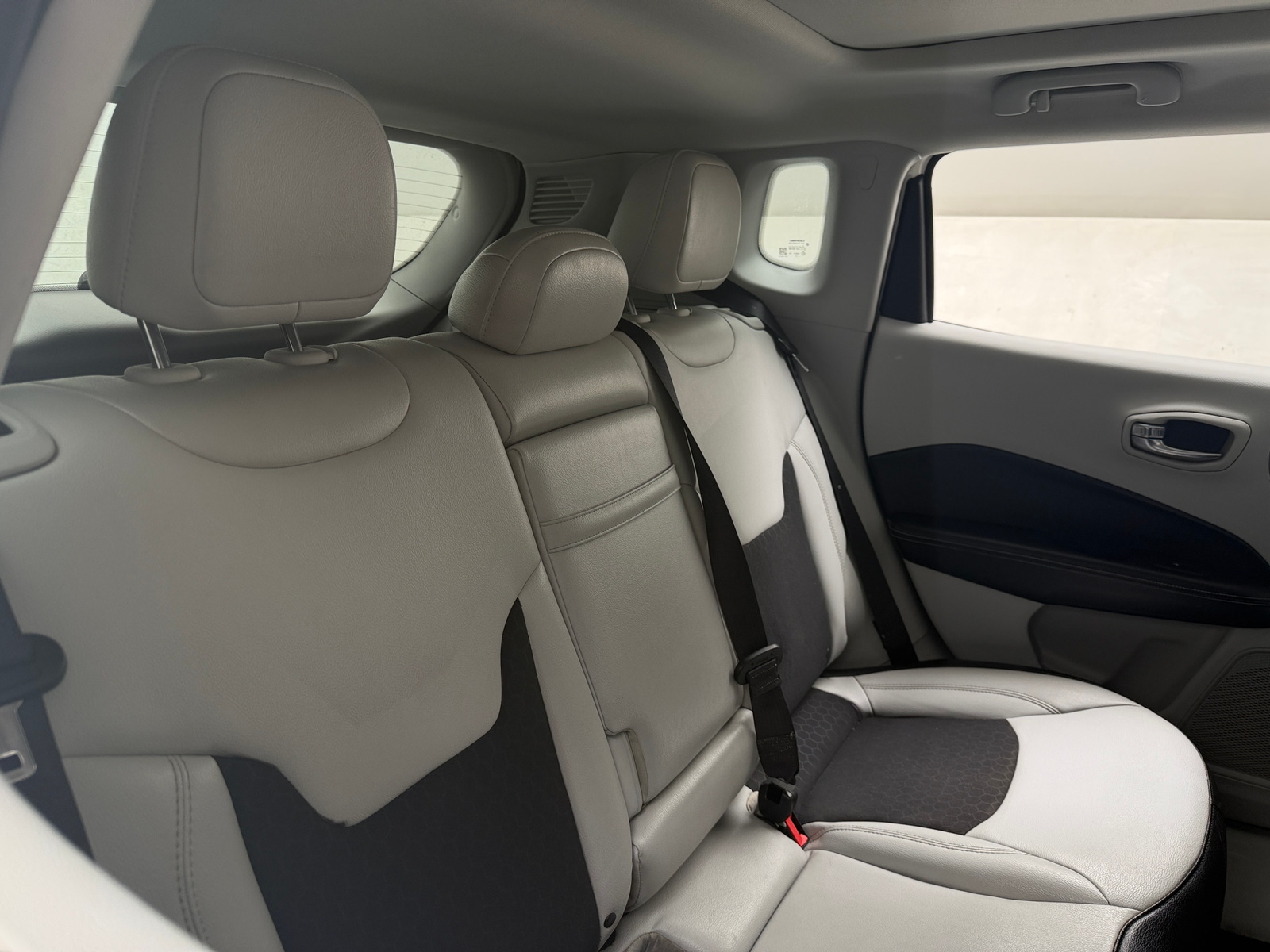 Thumbnail: 2019 Jeep Compass - 6