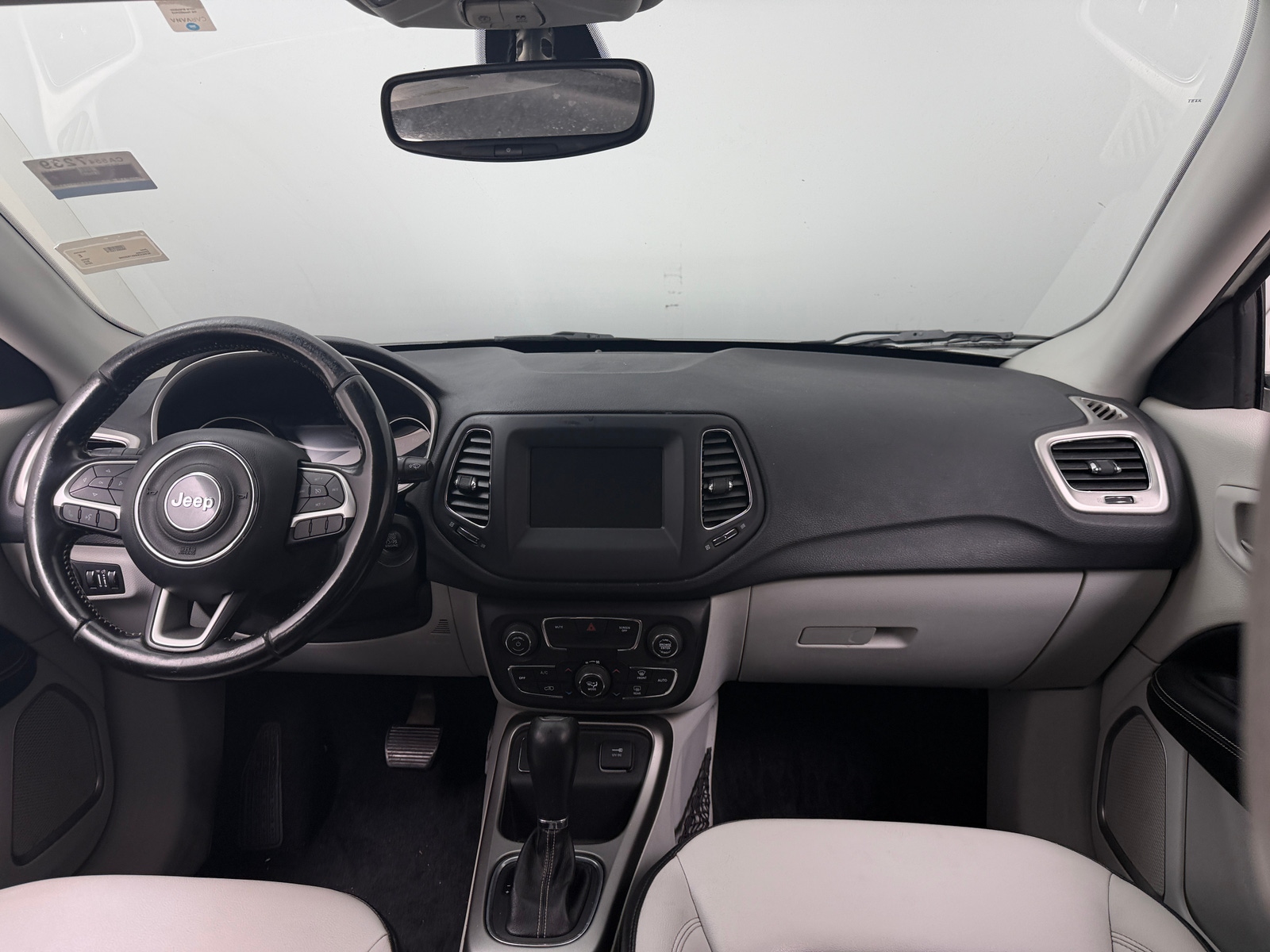 Thumbnail: 2019 Jeep Compass - 3