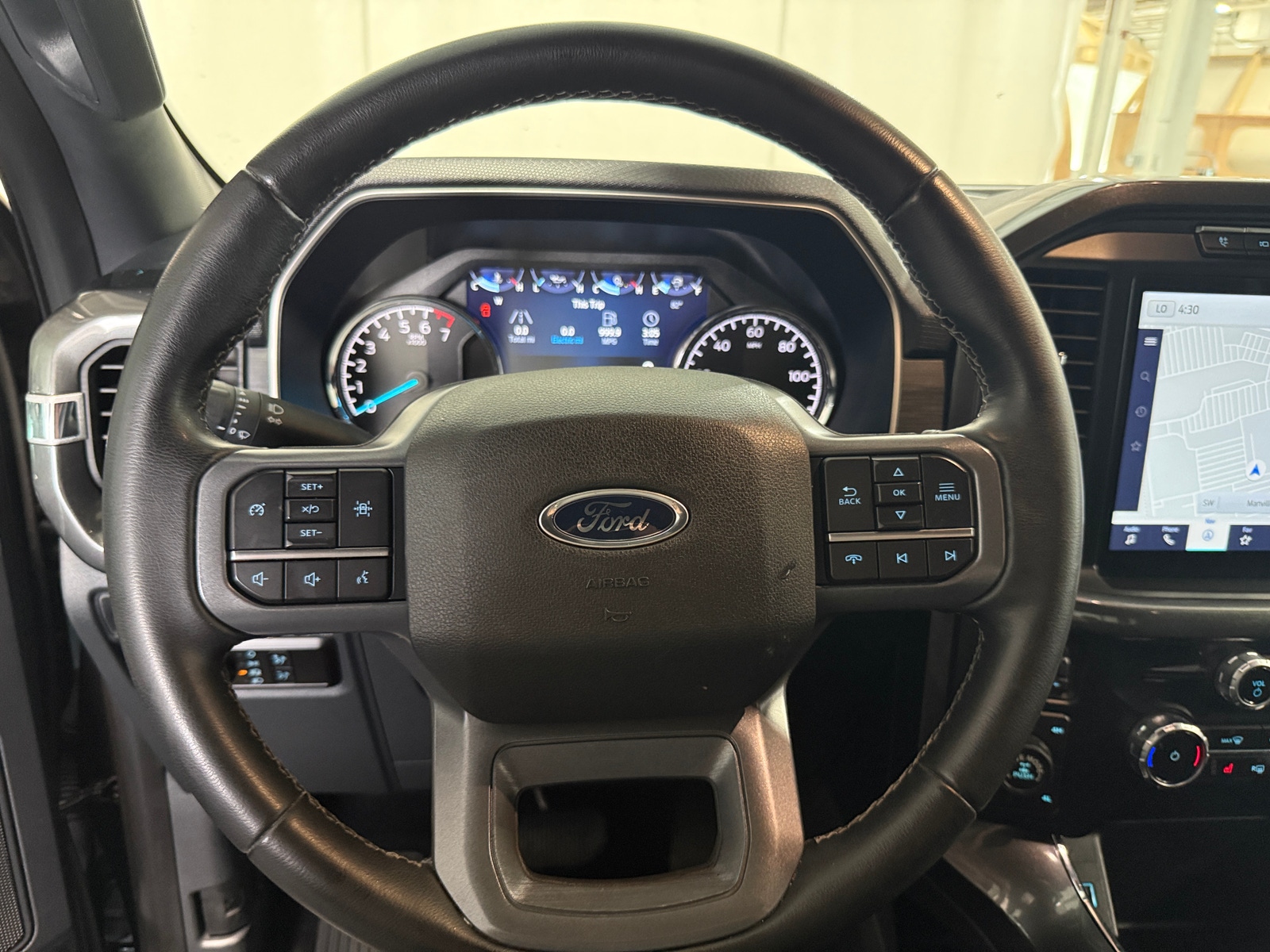 Thumbnail: 2023 Ford Econoline - 5