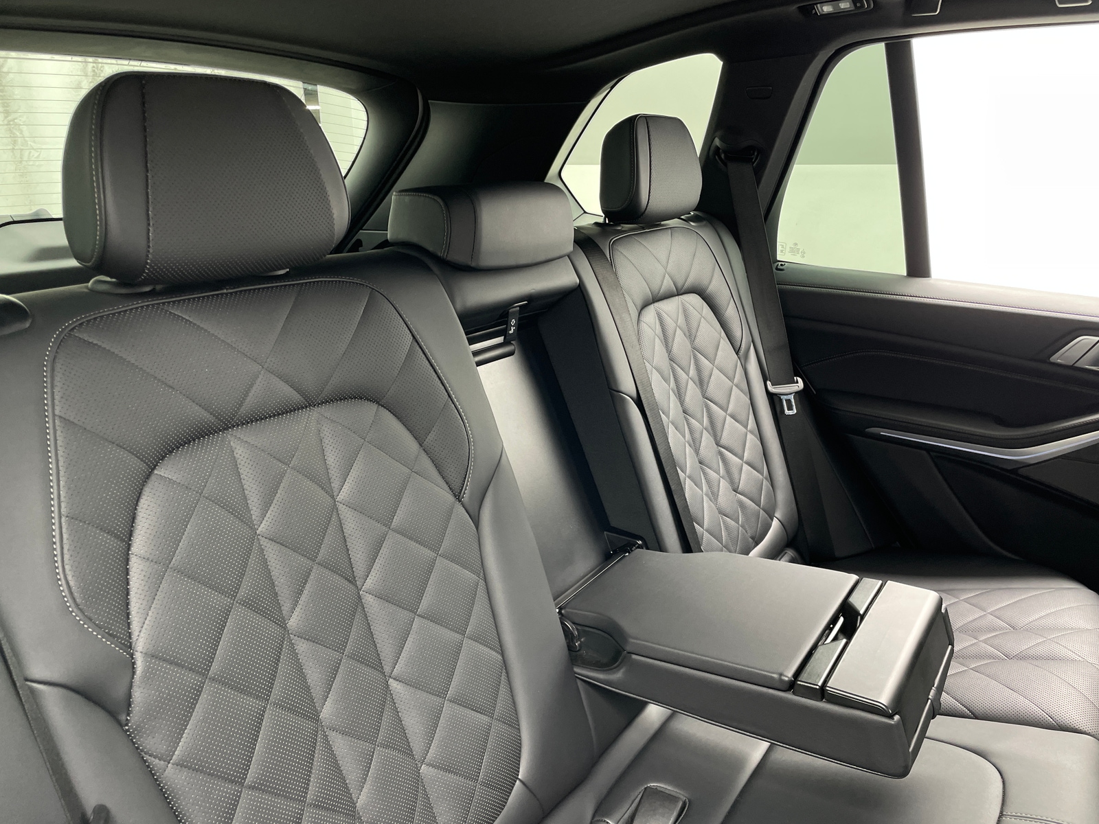Thumbnail: 2025 BMW X5 - 5