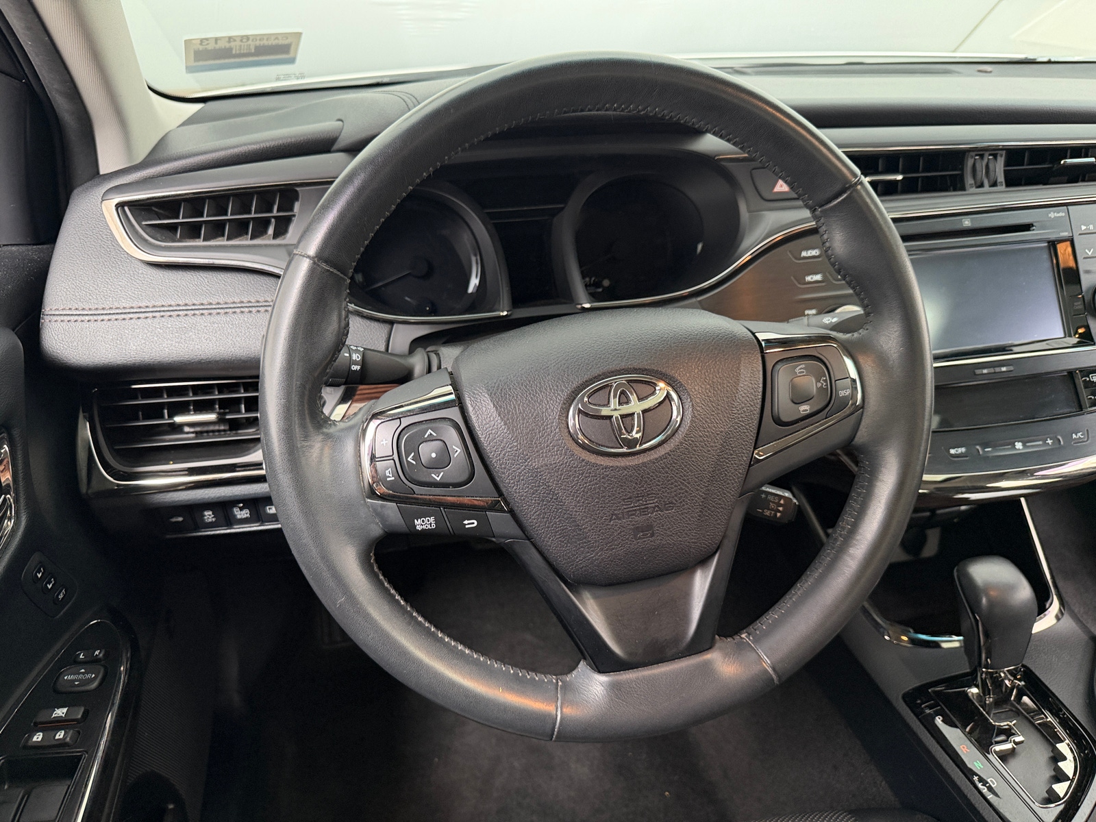 Thumbnail: 2015 Toyota Avalon - 4