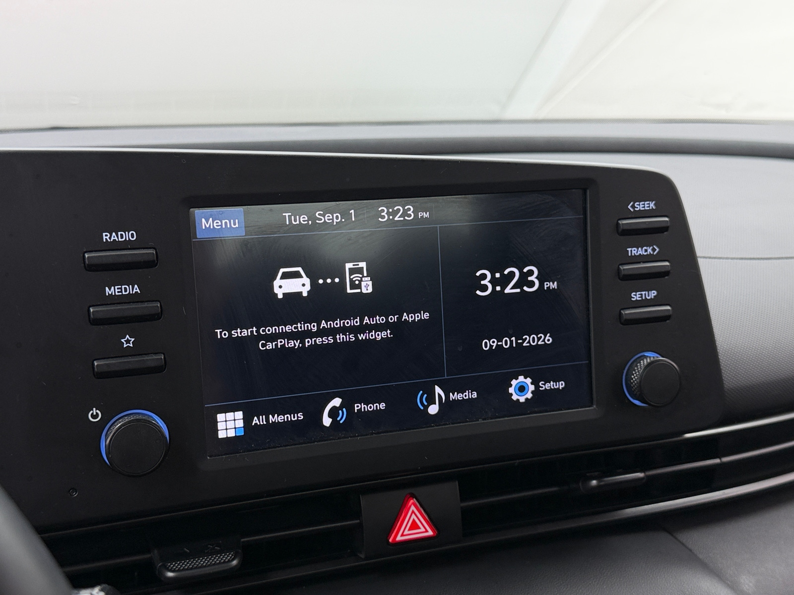 Thumbnail: 2025 Hyundai Elantra - 4