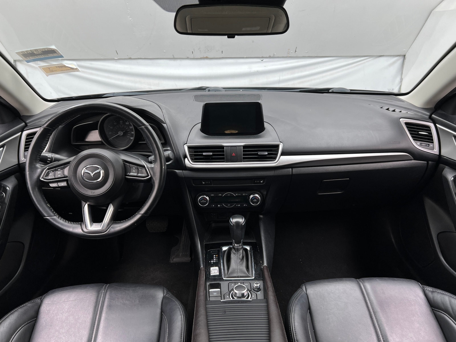 Thumbnail: 2017 Mazda Mazda3 - 2