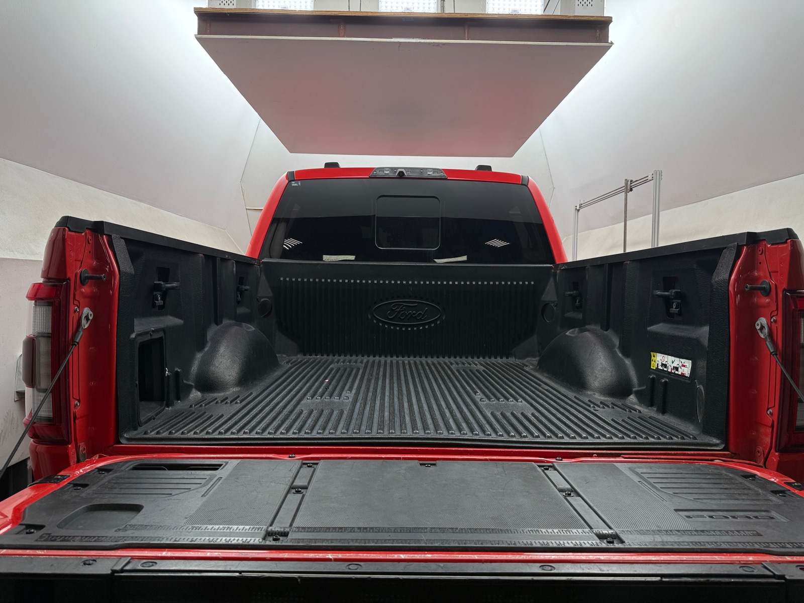 Thumbnail: 2022 Ford Econoline - 6
