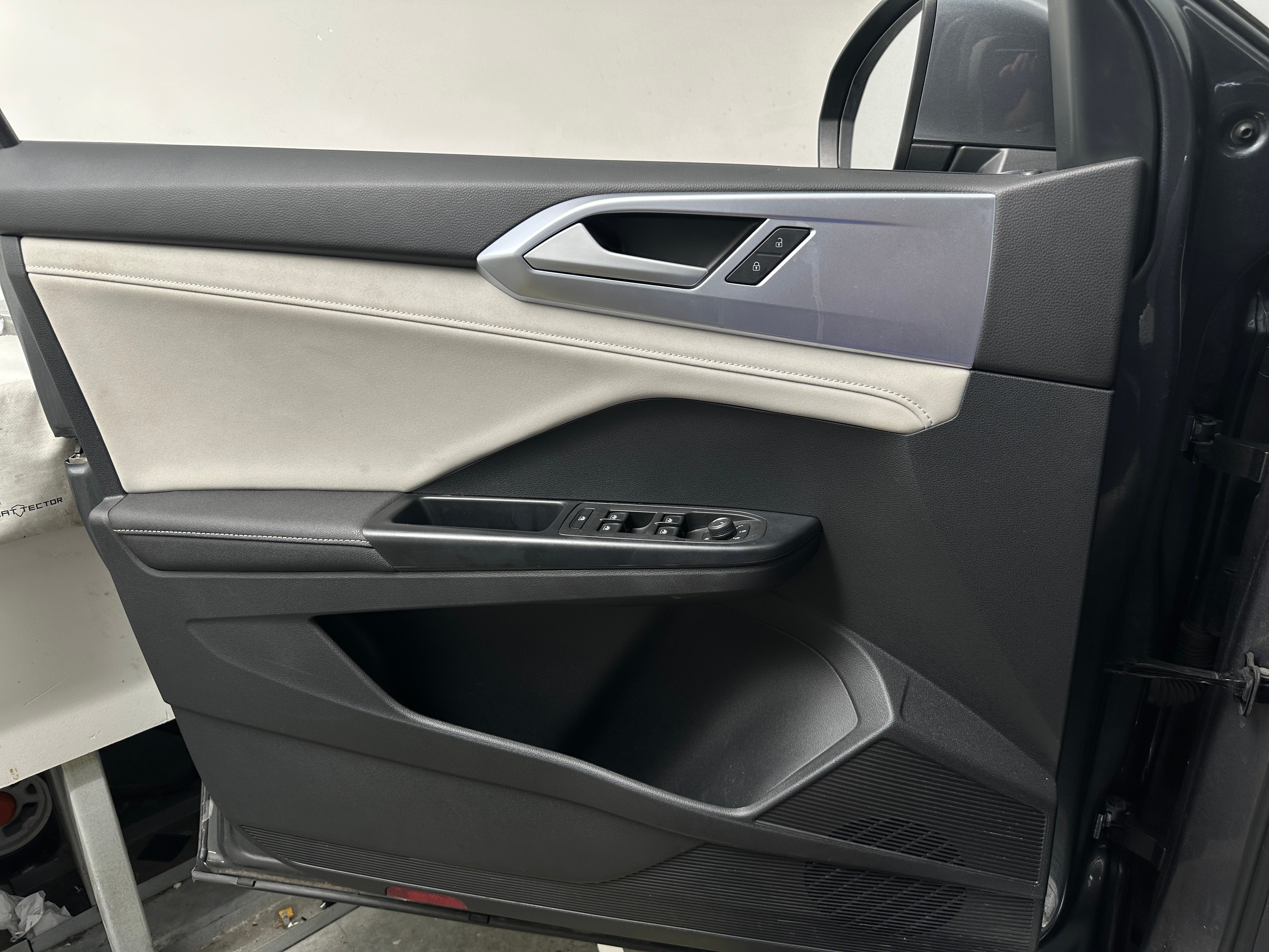 2025 Volkswagen Taos