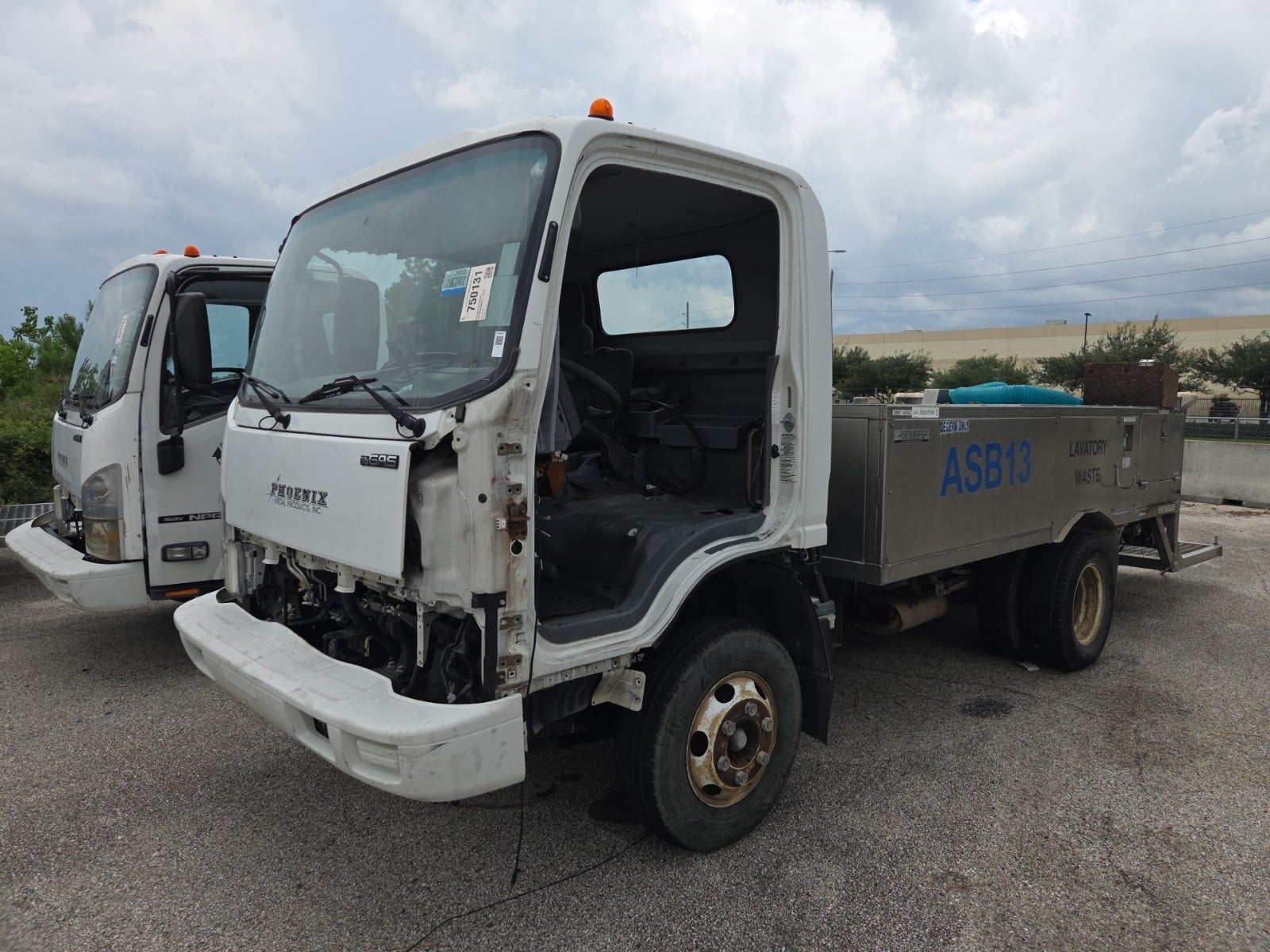 2014 Isuzu NPR Incomplete Vehicle