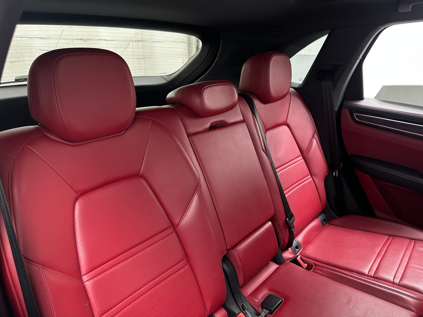 Thumbnail: 2021 Porsche Cayenne - 6