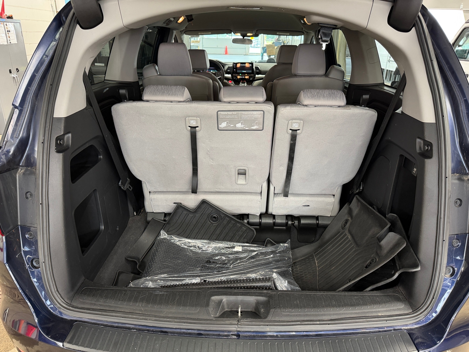 Thumbnail: 2019 Honda Odyssey - 7