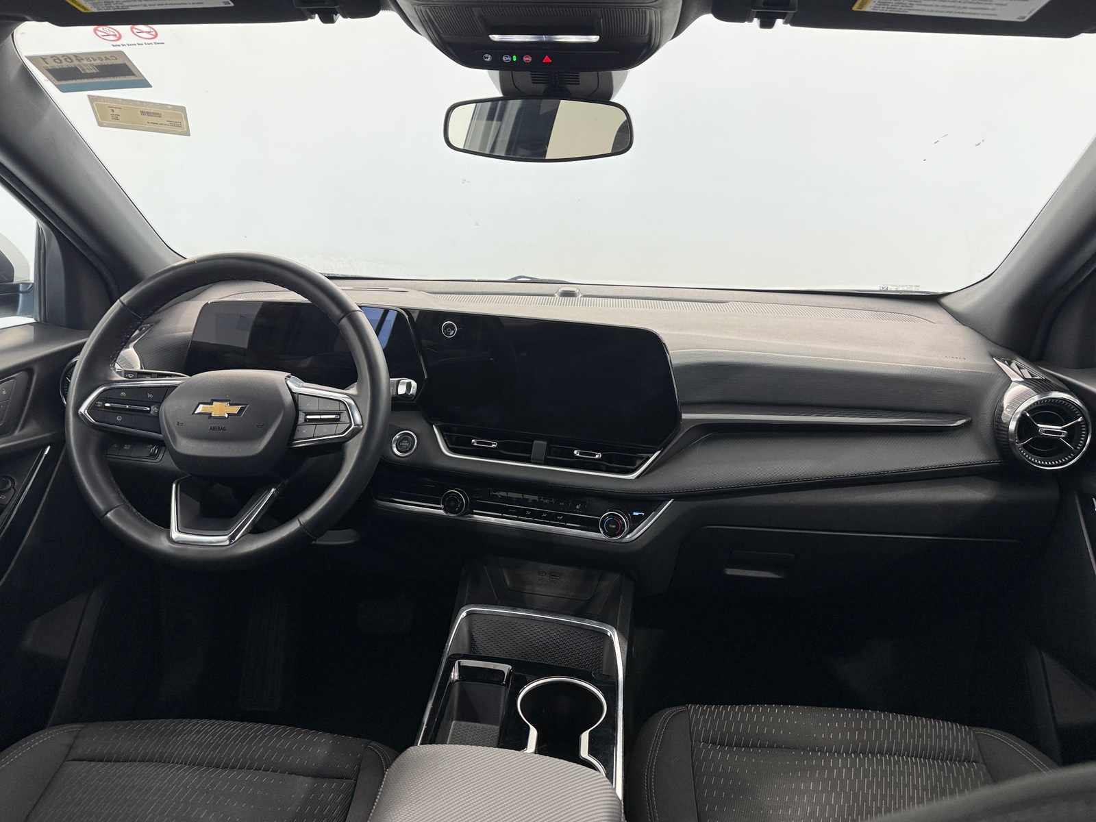 Thumbnail: 2025 Chevrolet Equinox - 3
