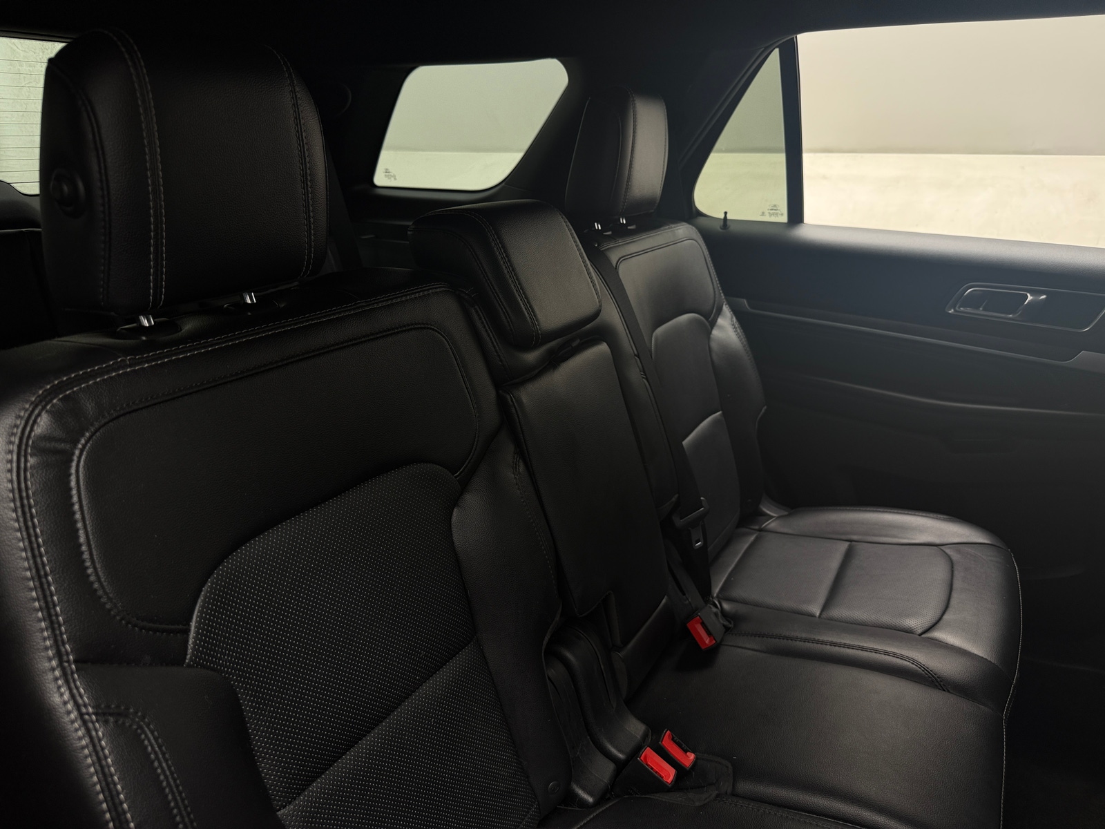 Thumbnail: 2018 Ford Explorer - 5