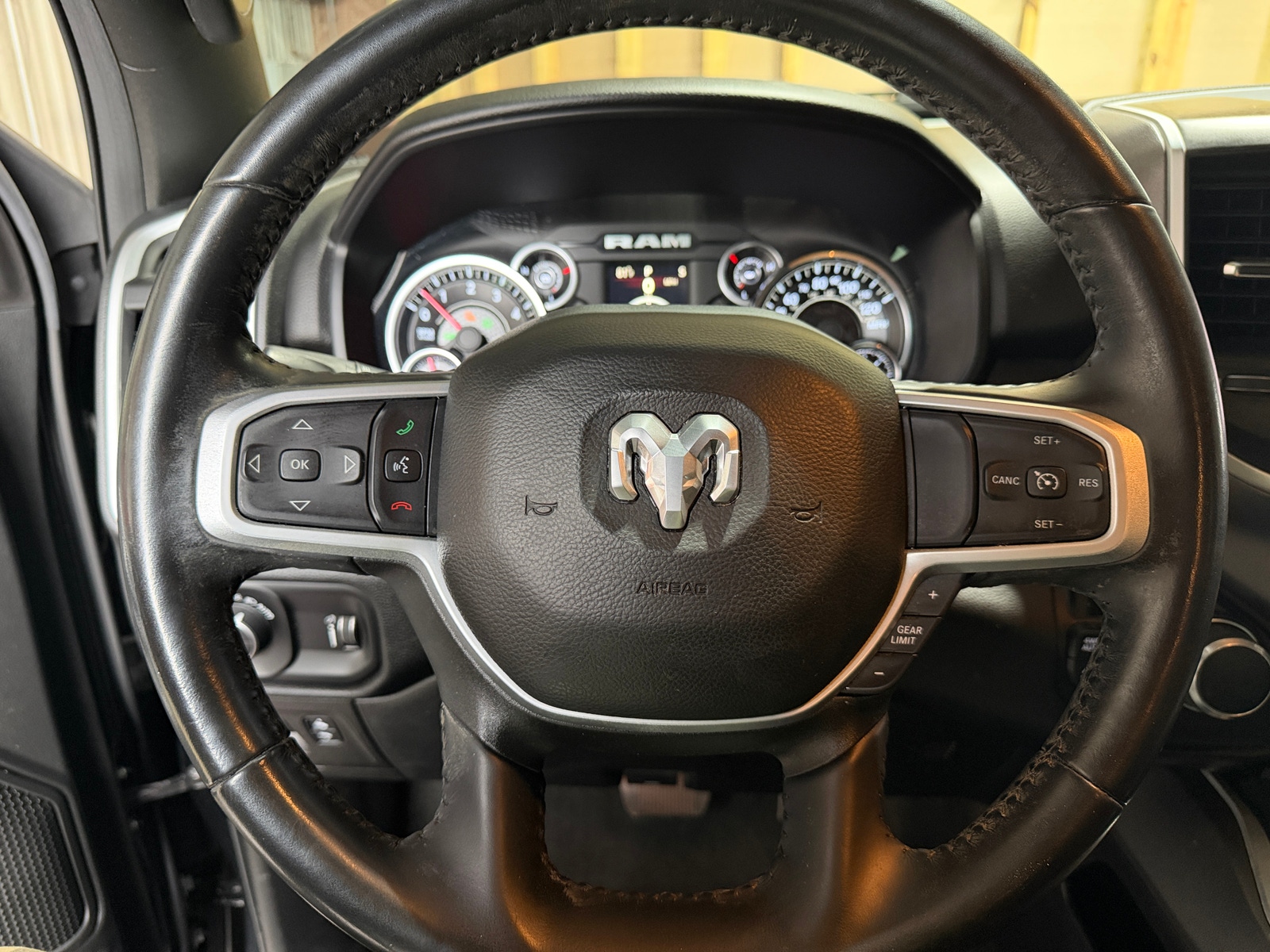 Thumbnail: 2022 RAM 1500 - 5