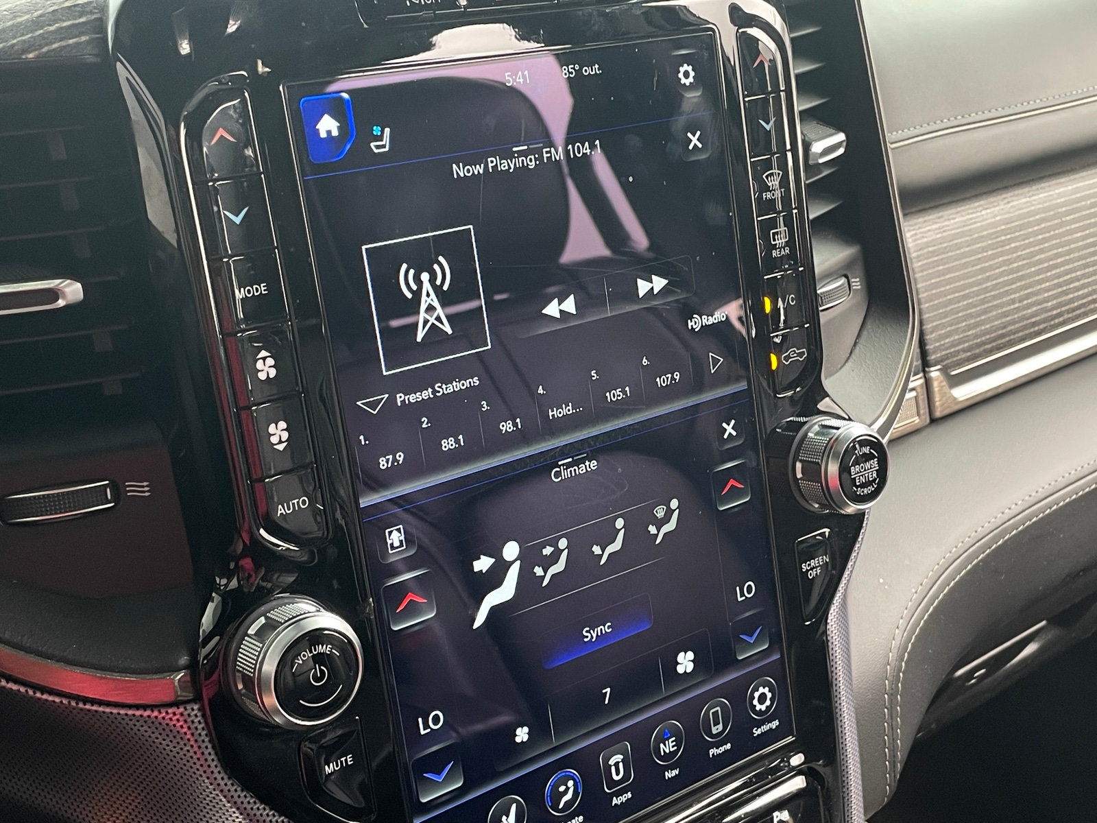 Thumbnail: 2020 RAM 1500 - 3