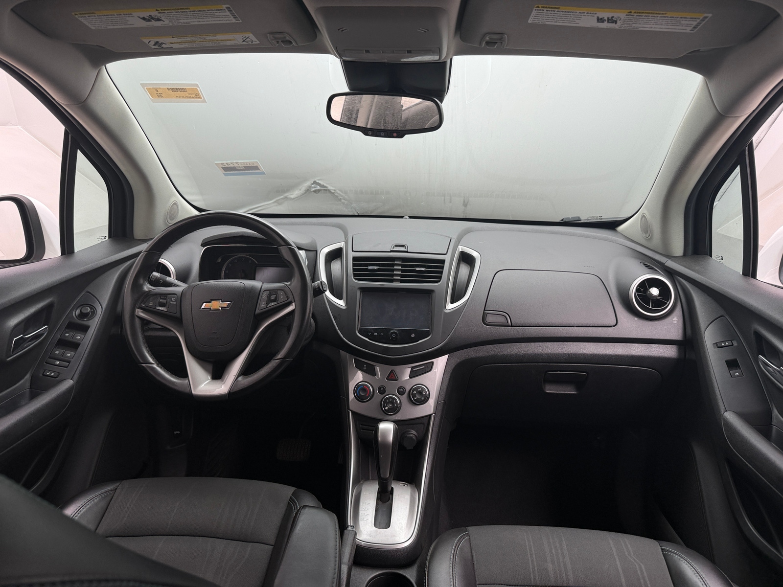 Thumbnail: 2015 Chevrolet Trax - 2