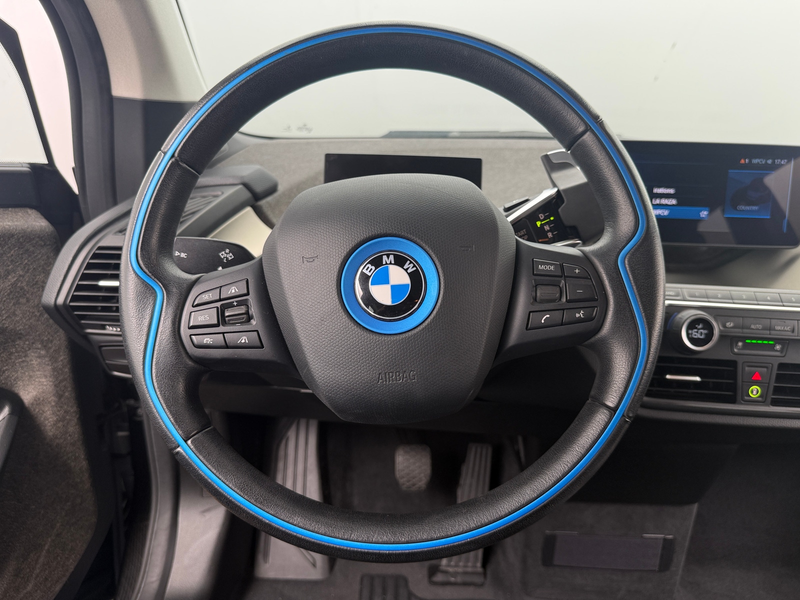 Thumbnail: 2018 BMW i3 - 5