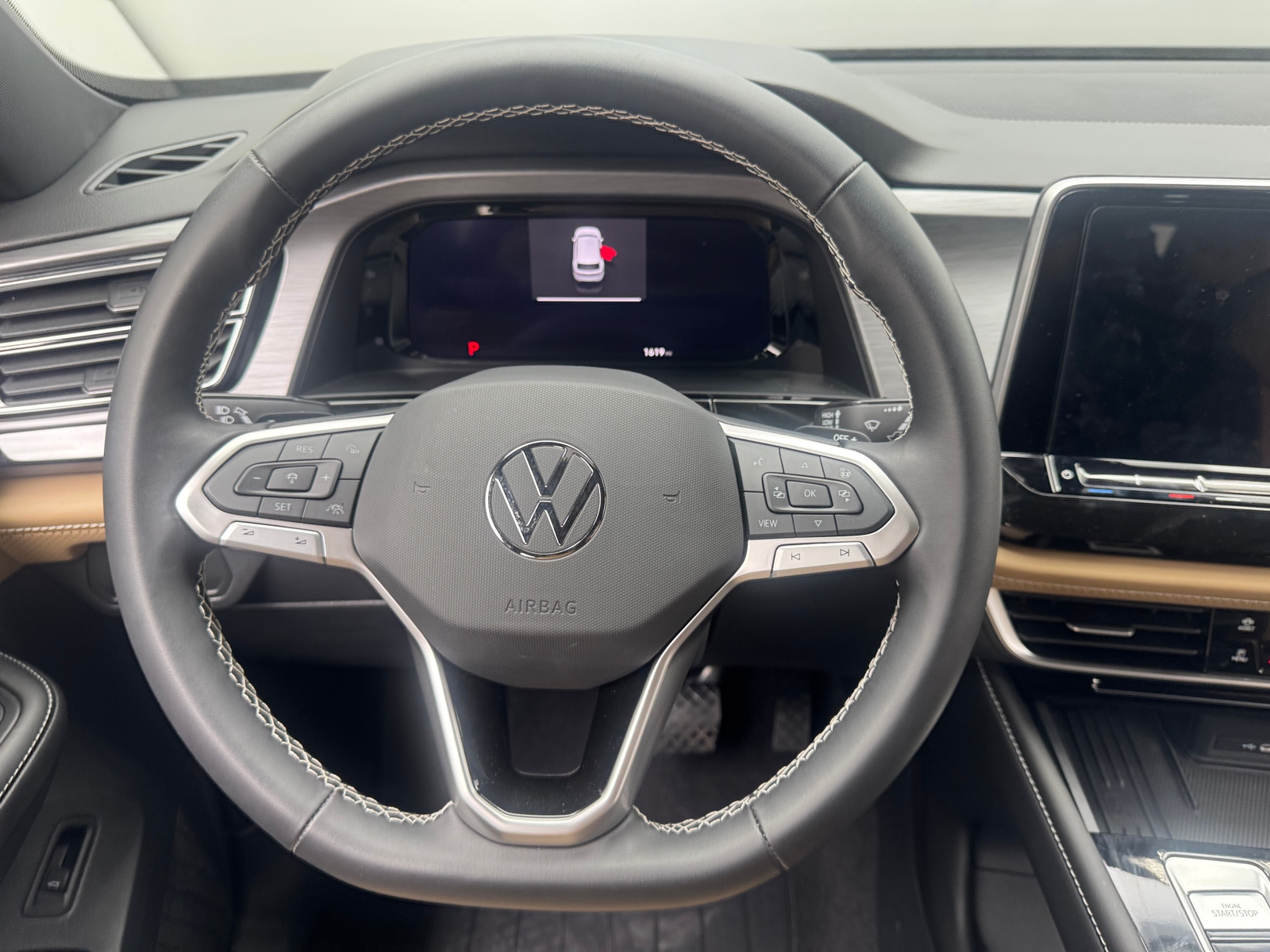 Thumbnail: 2026 Volkswagen Atlas - 3