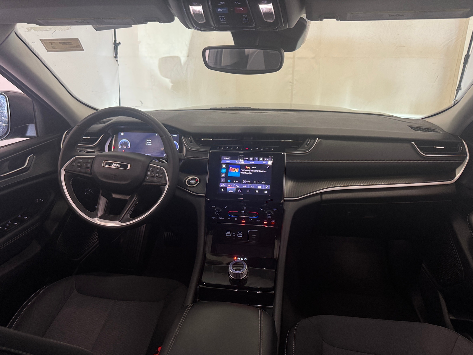 Thumbnail: 2023 Jeep Grand Cherokee - 3
