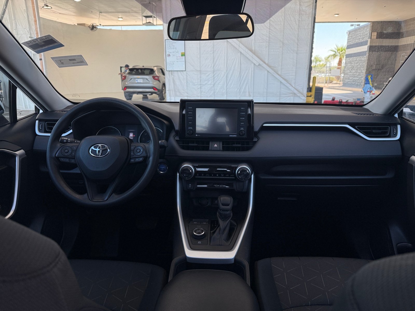 Thumbnail: 2021 Toyota RAV4 - 3