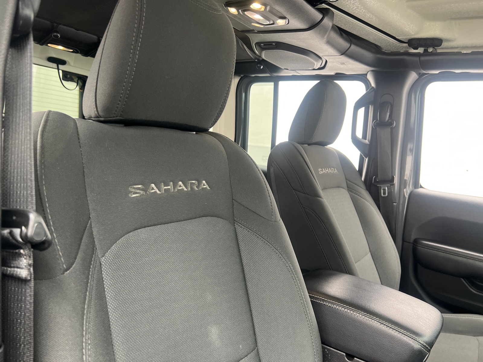 Thumbnail: 2019 Jeep Wrangler - 2